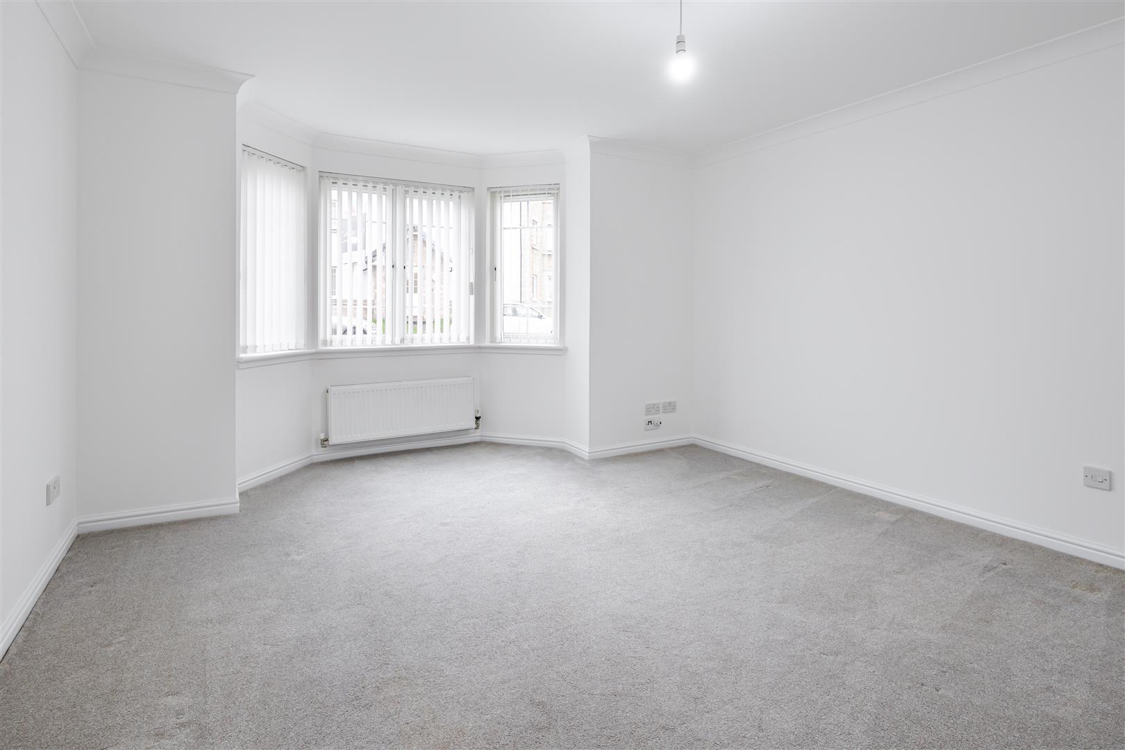 2 bed flat for sale in McCormack Place, Larbert  - Property Image 6