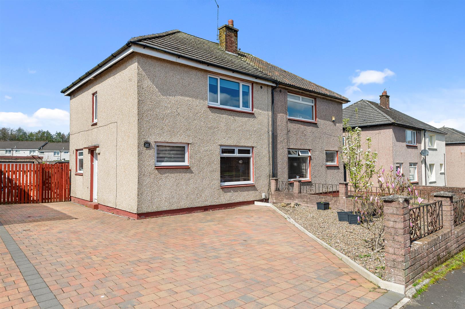 3 bed house for sale in Bankhead Crescent, Falkirk, FK4 