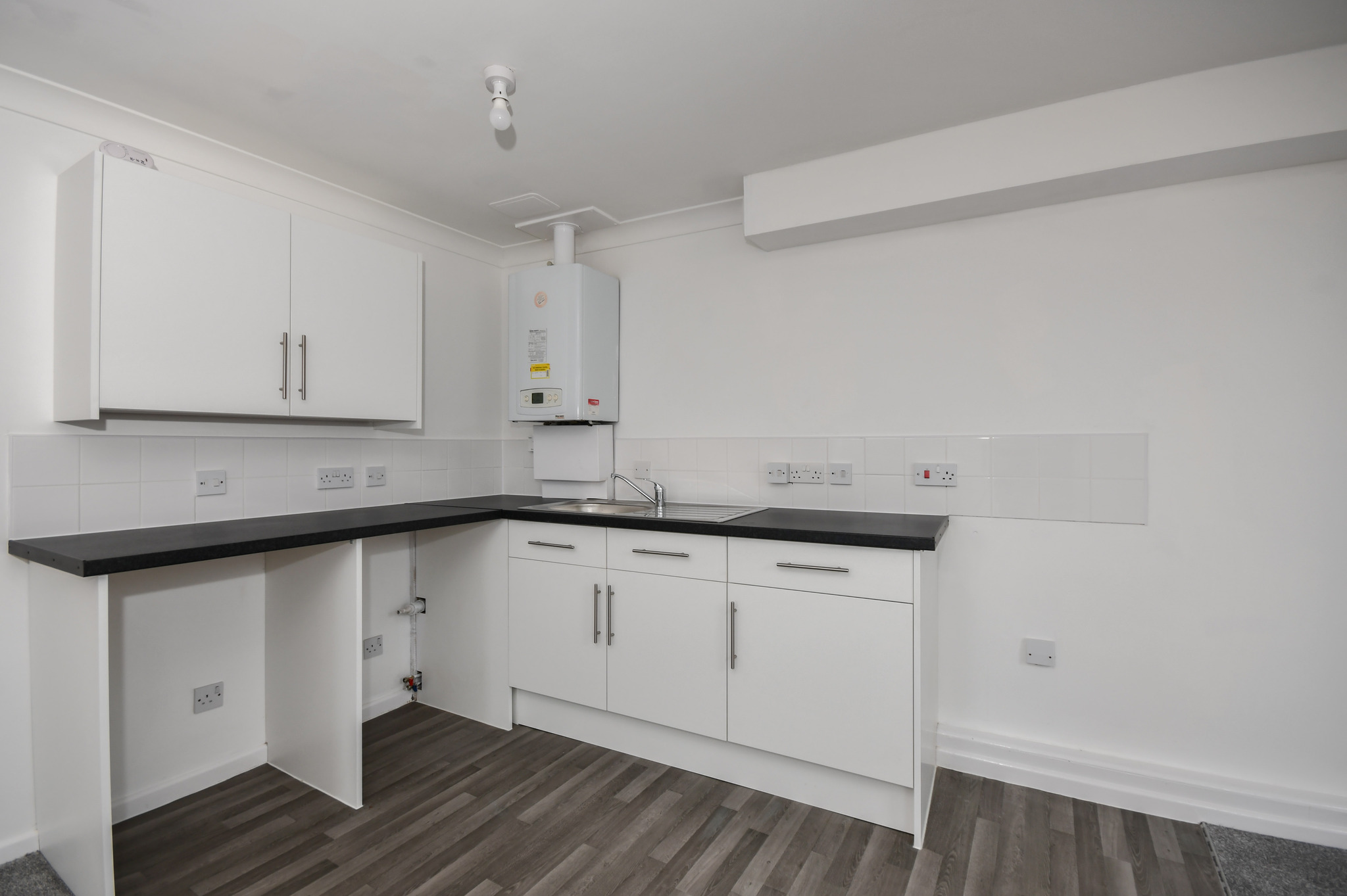 1 bed studio flat to rent in F8 Richley House, Bournemouth  - Property Image 3