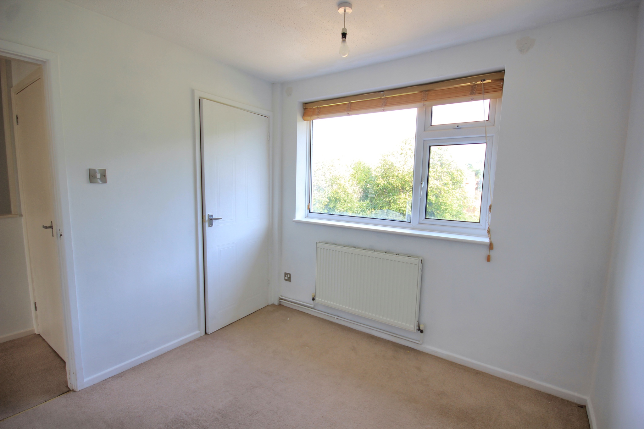 2 bed flat to rent in Pittmore Road, Christchurch  - Property Image 5
