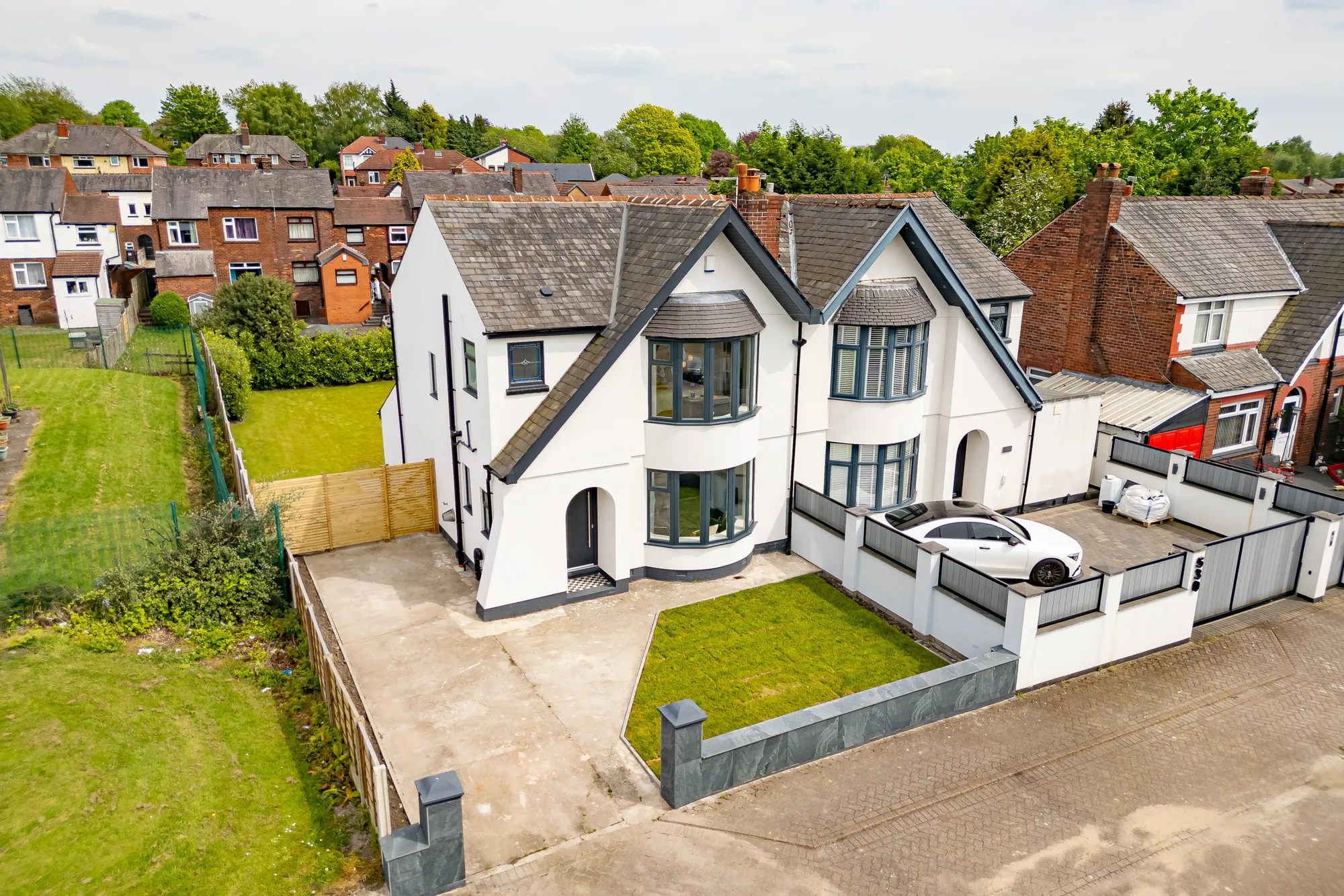 3 bed semi-detached house for sale in Bury New Road, Manchester  - Property Image 51