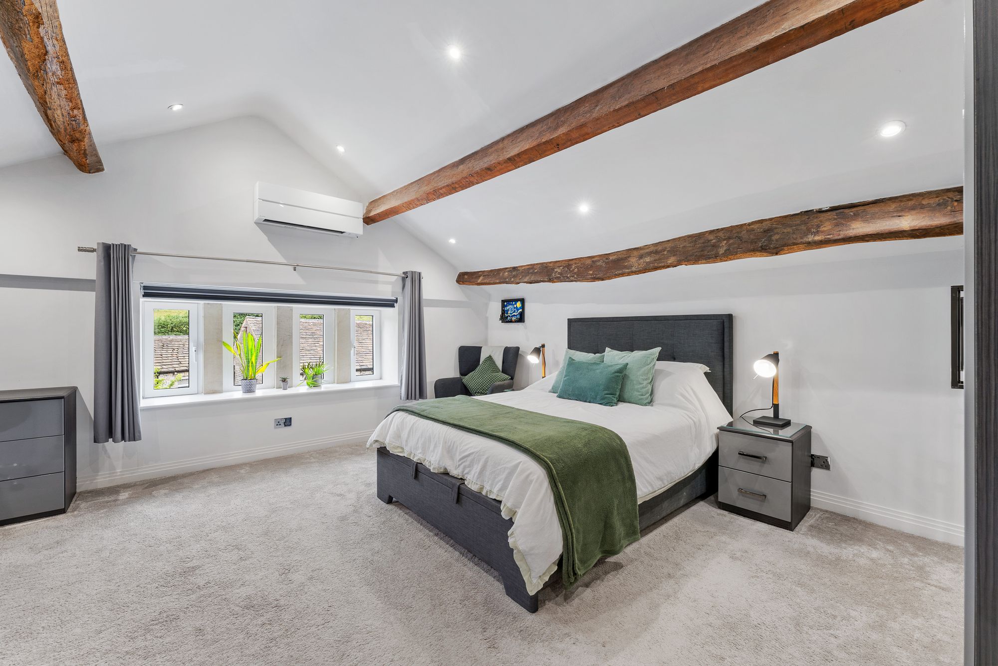 5 bed detached house for sale in New Barn, Saddleworth 34