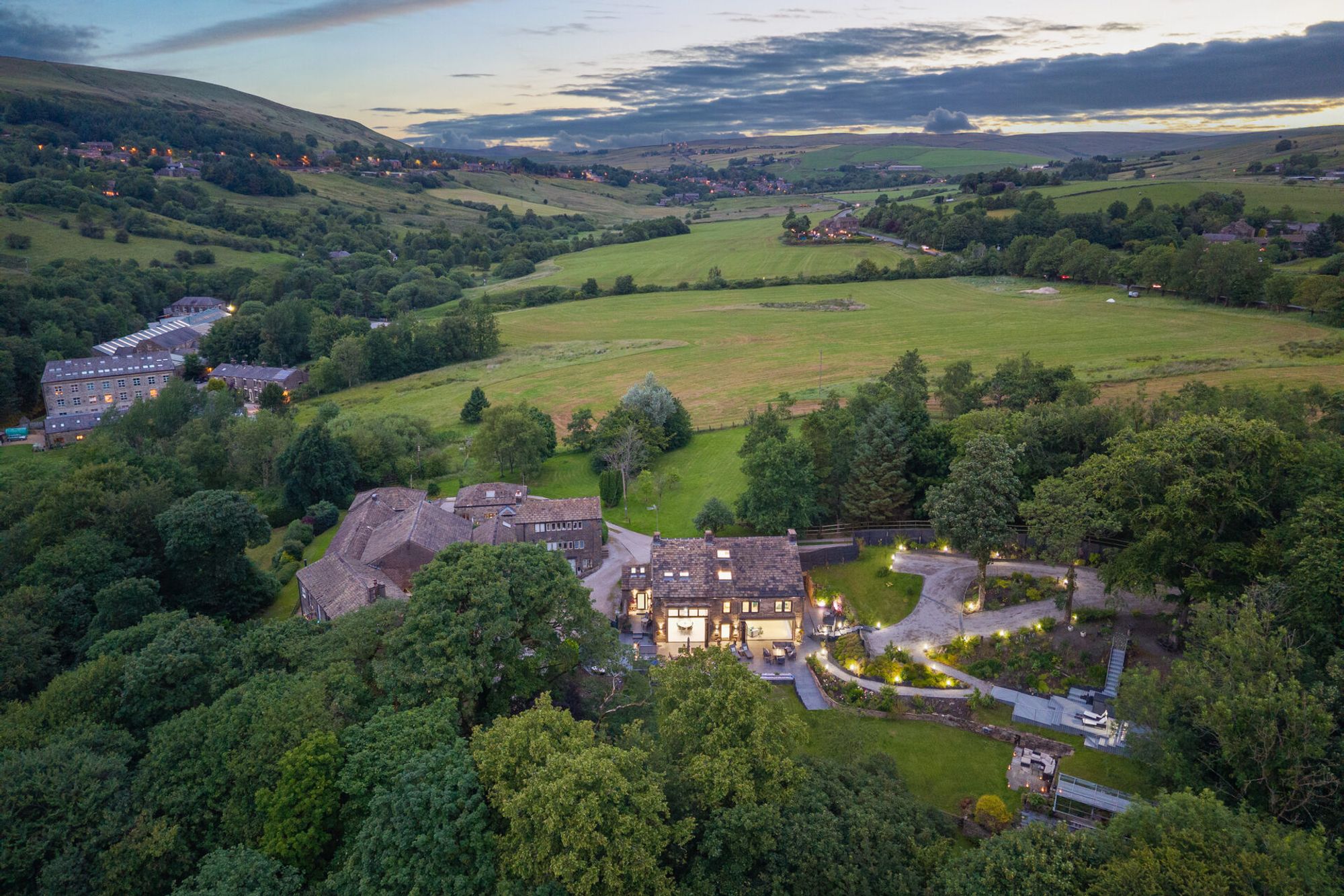 5 bed detached house for sale in New Barn, Saddleworth 69