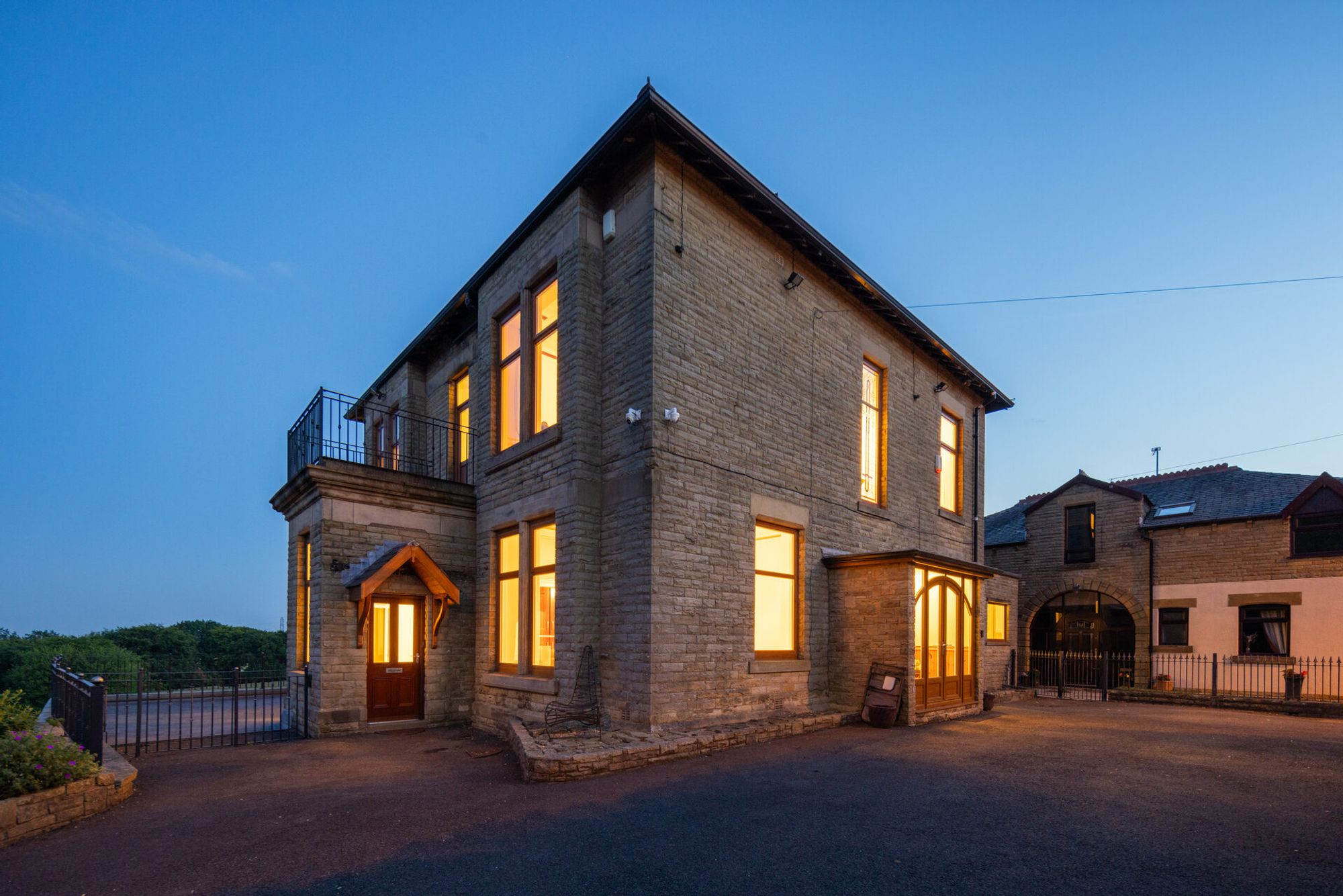 5 bed detached house for sale in Edenfield Road, Rochdale  - Property Image 69