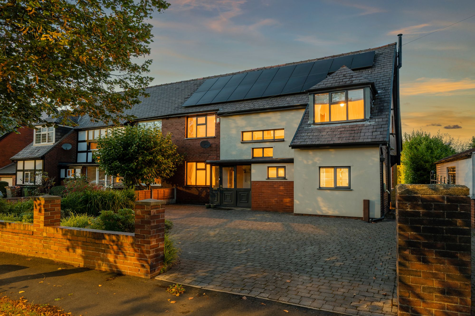 4 bed semi-detached house for sale in Old Kiln Lane, Bolton  - Property Image 1