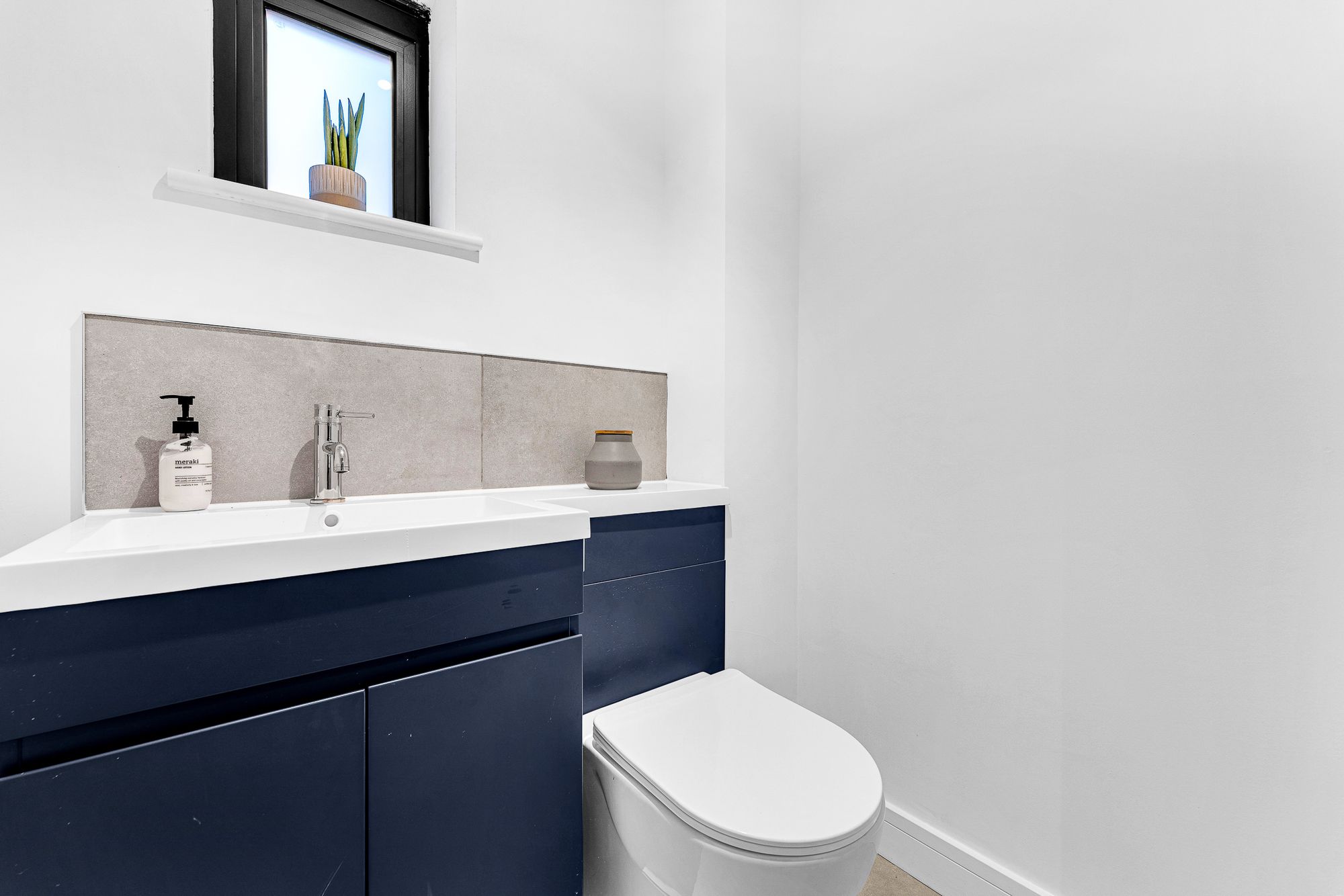 4 bed detached house for sale in Yew Tree Drive, Sale 9