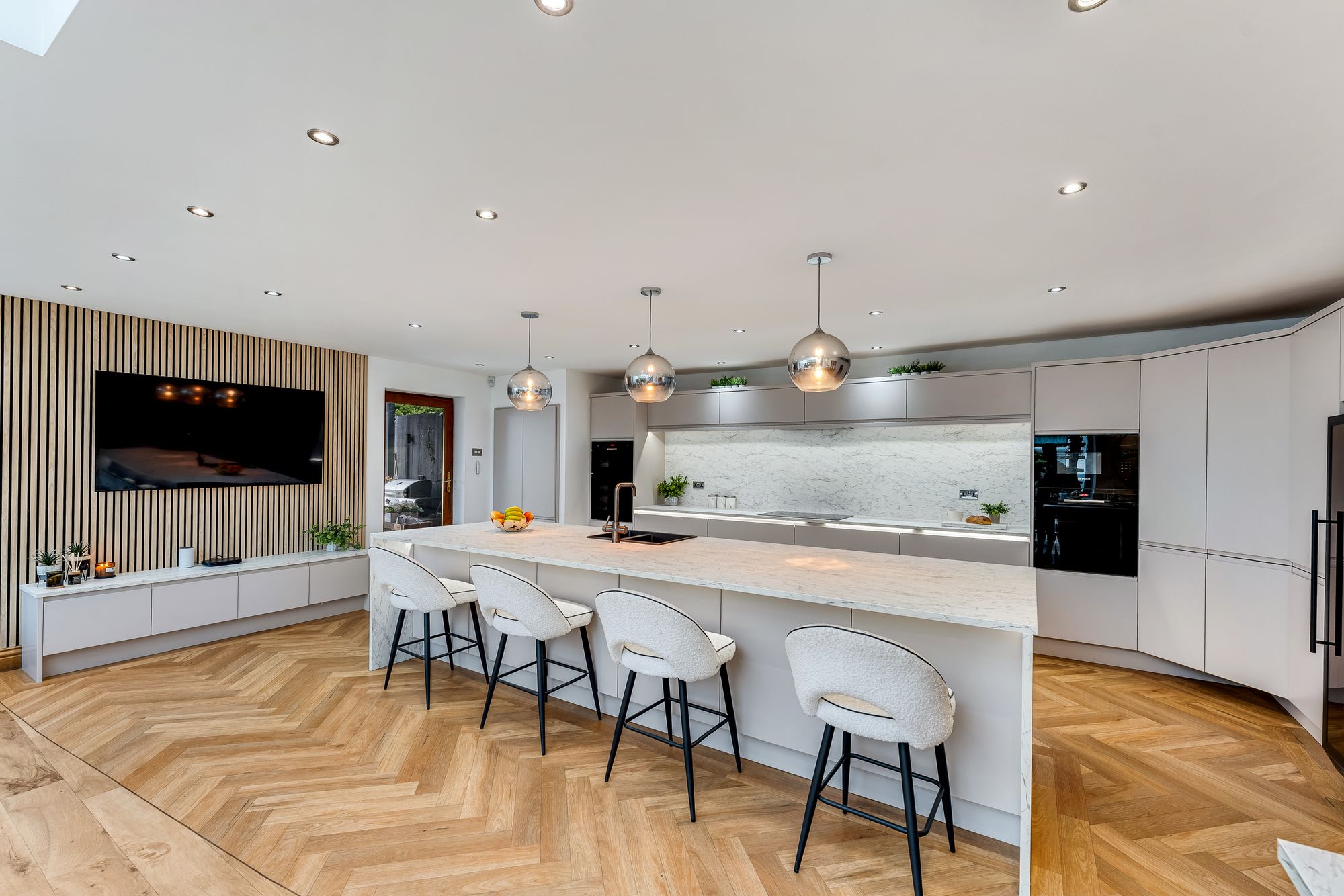 5 bed detached house for sale in Darwen Road, Bolton 4