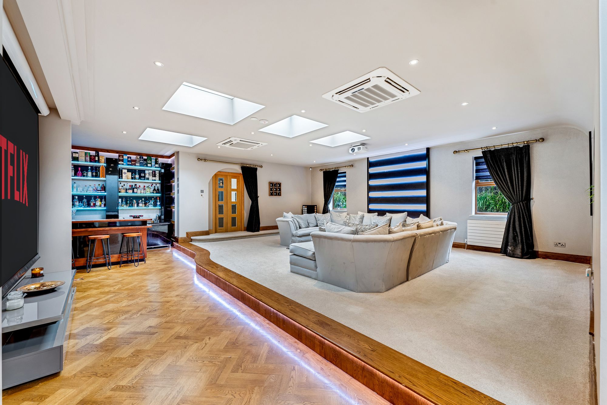 5 bed detached house for sale in Darwen Road, Bolton 24