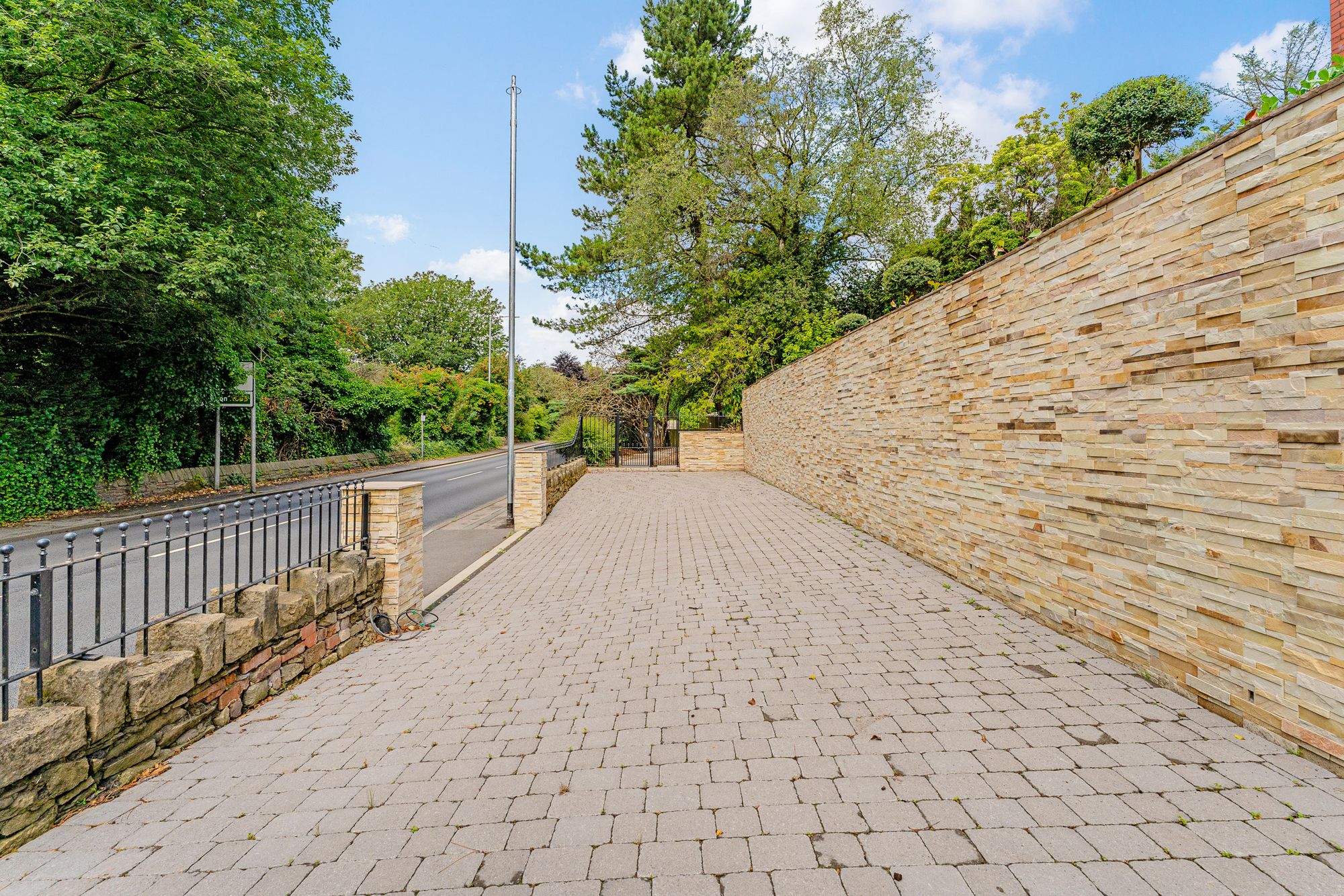 5 bed detached house for sale in Darwen Road, Bolton 61