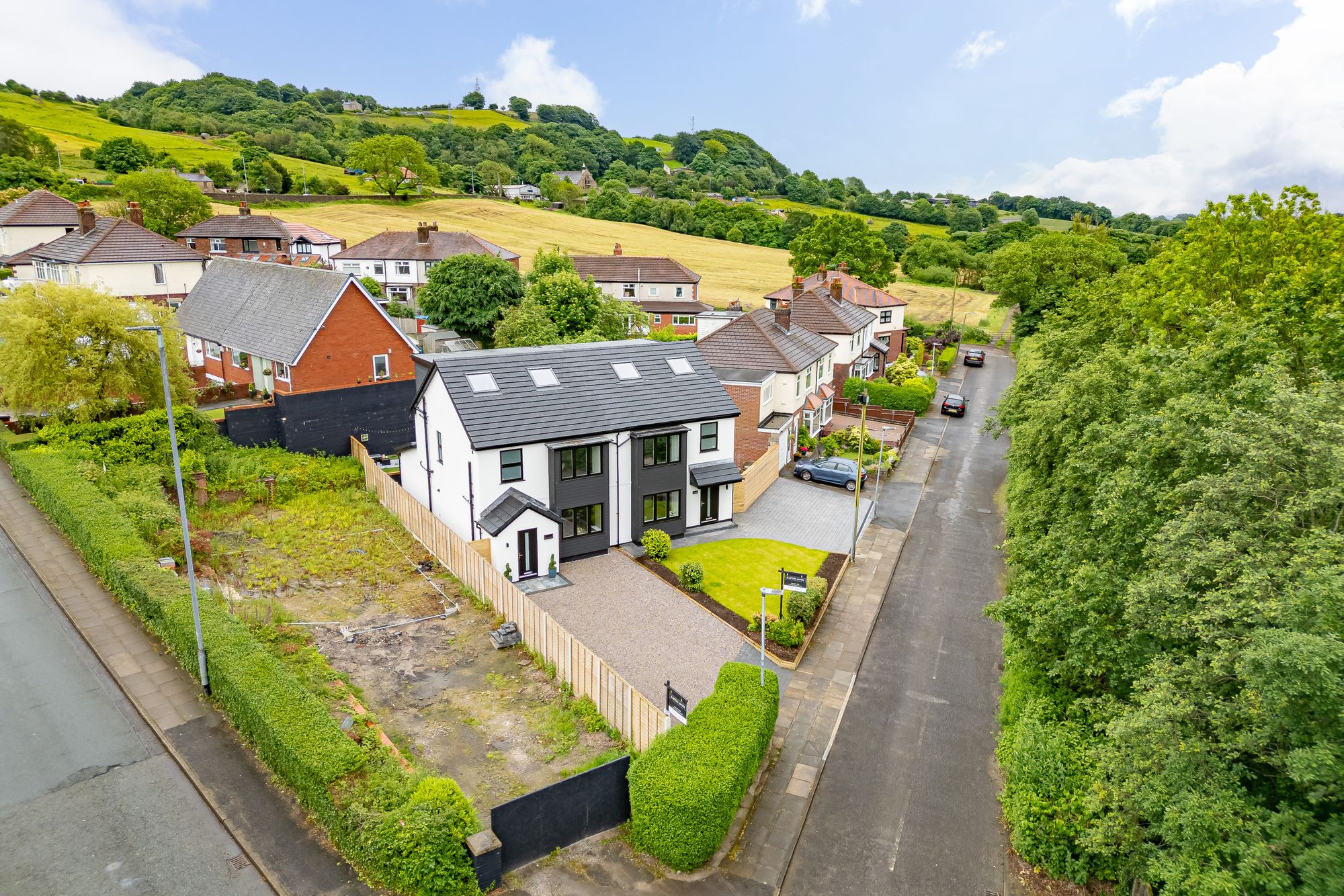 4 bed semi-detached house for sale in Park Avenue, Bury  - Property Image 69