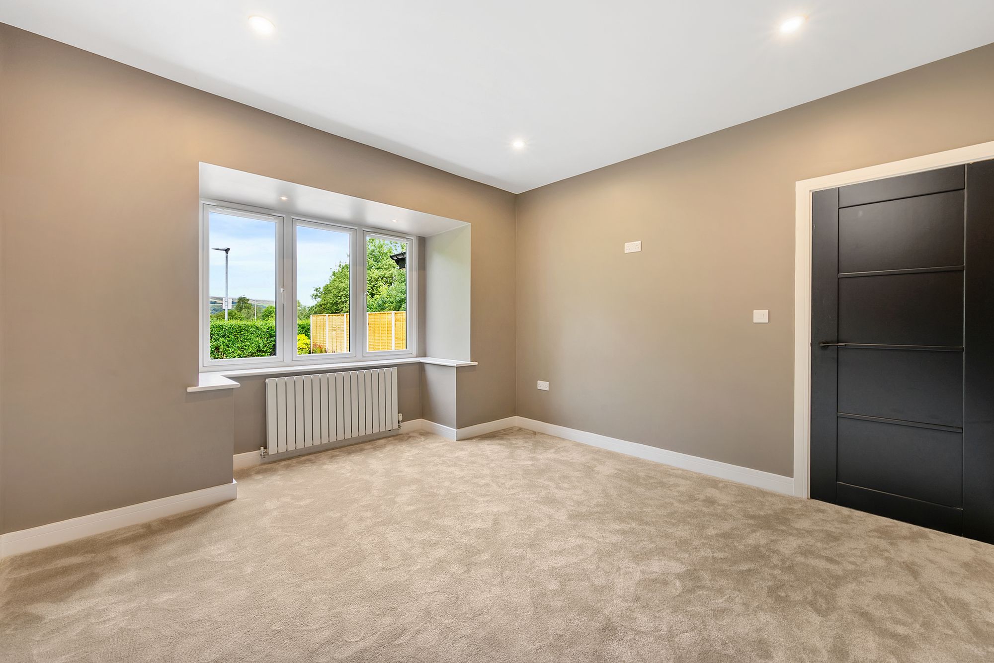 4 bed semi-detached house for sale in Park Avenue, Bury  - Property Image 10