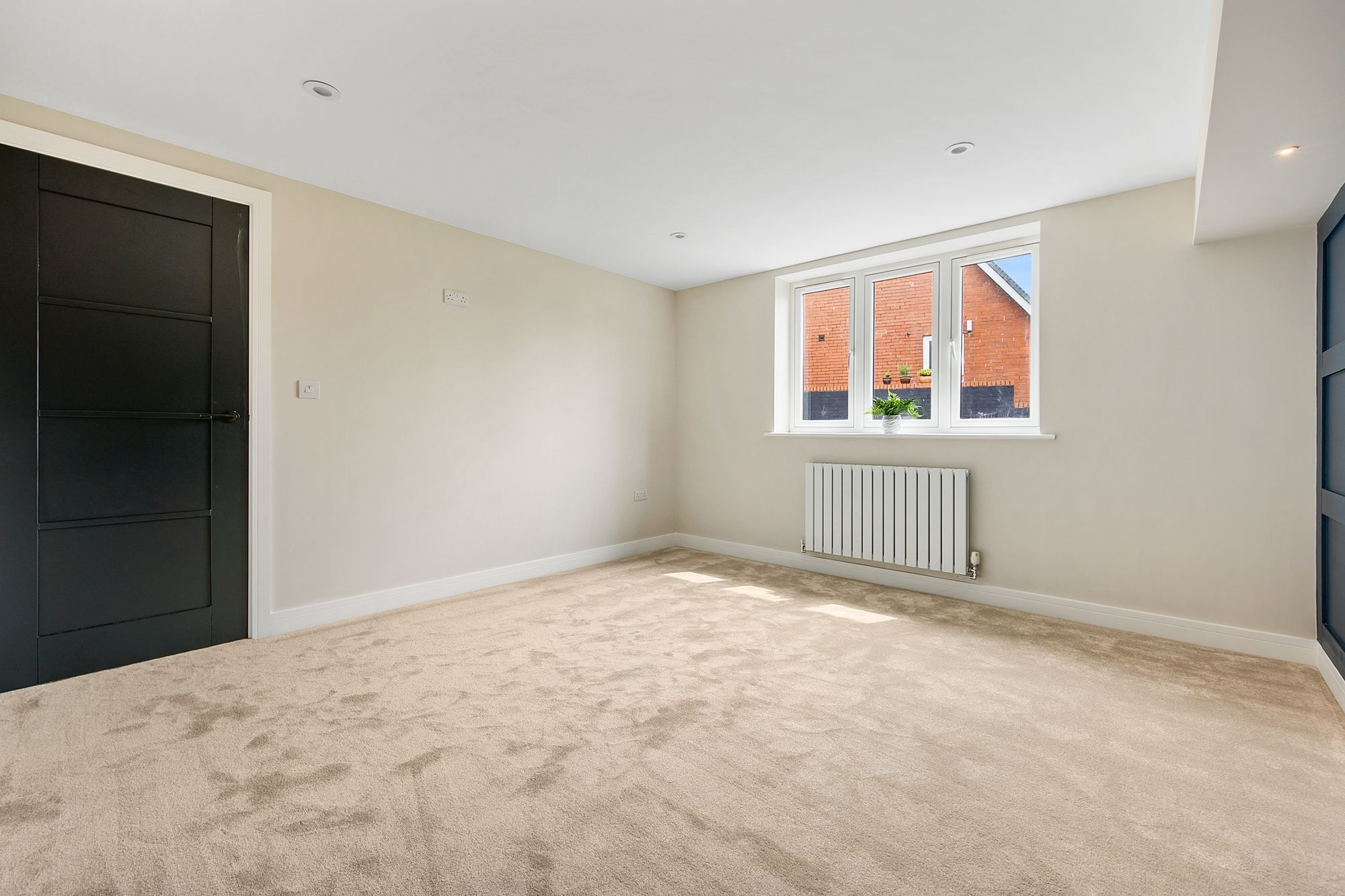 4 bed semi-detached house for sale in Park Avenue, Bury  - Property Image 32