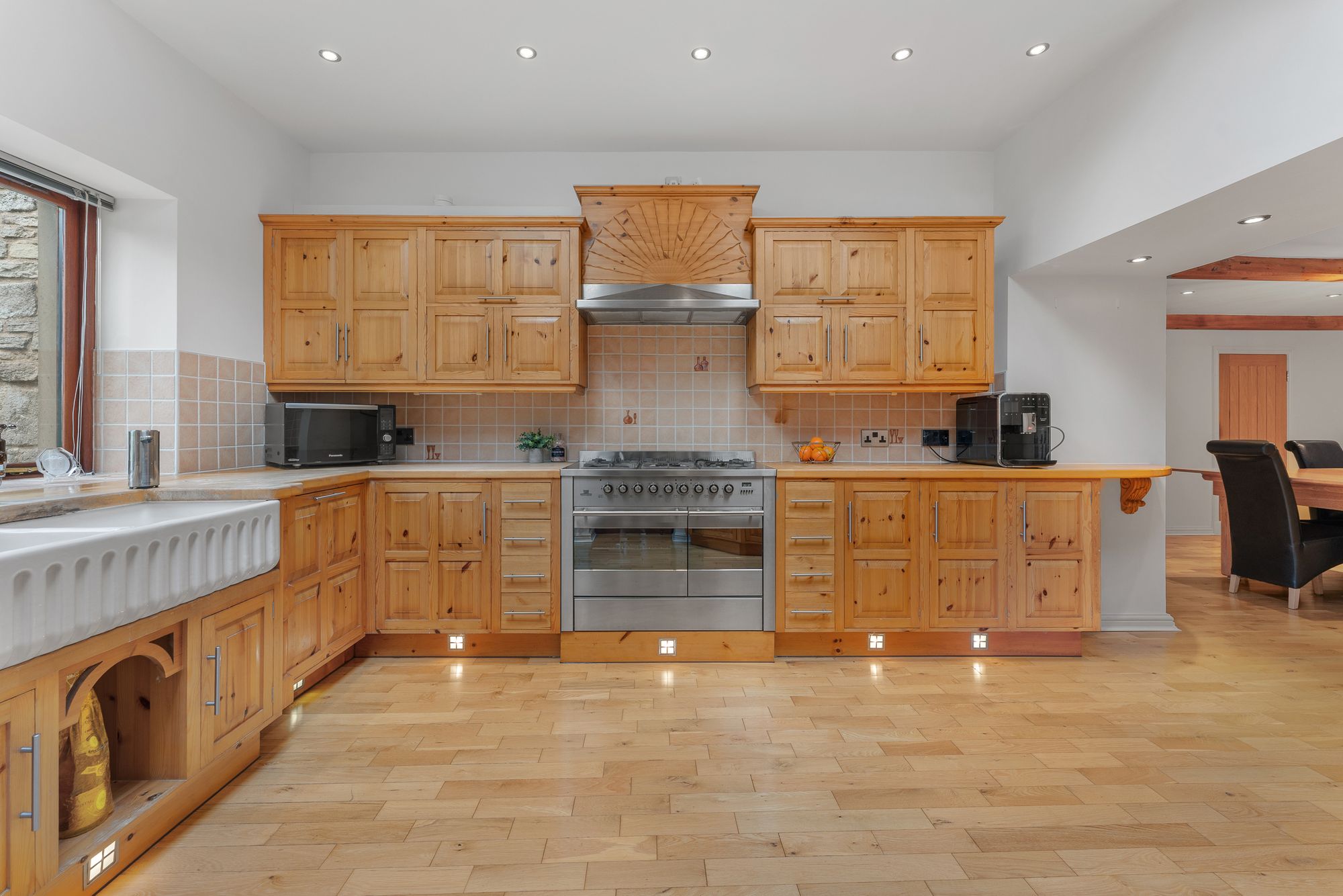 4 bed for sale in Scout Road, Bolton  - Property Image 11