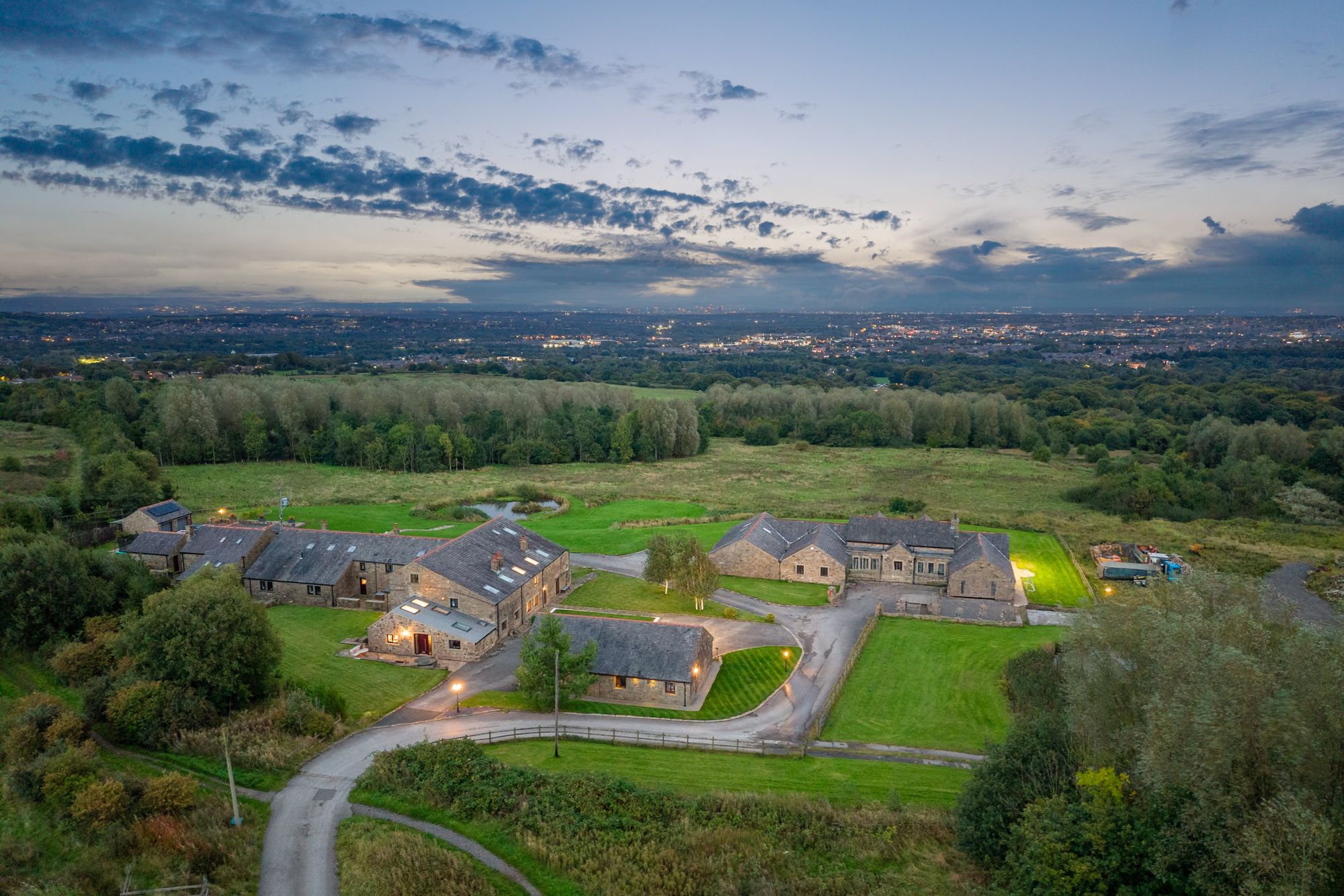 4 bed for sale in Scout Road, Bolton  - Property Image 4