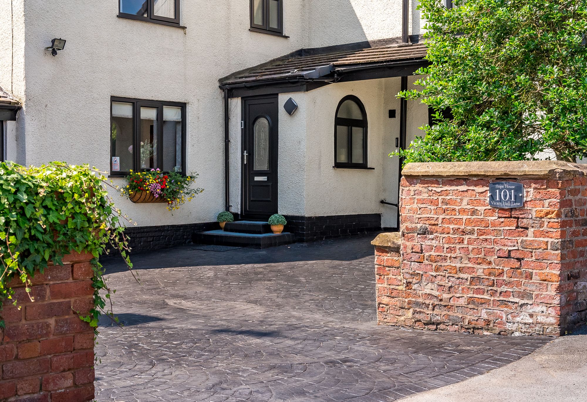 6 bed detached house for sale in Vicars Hall Lane, Manchester  - Property Image 48