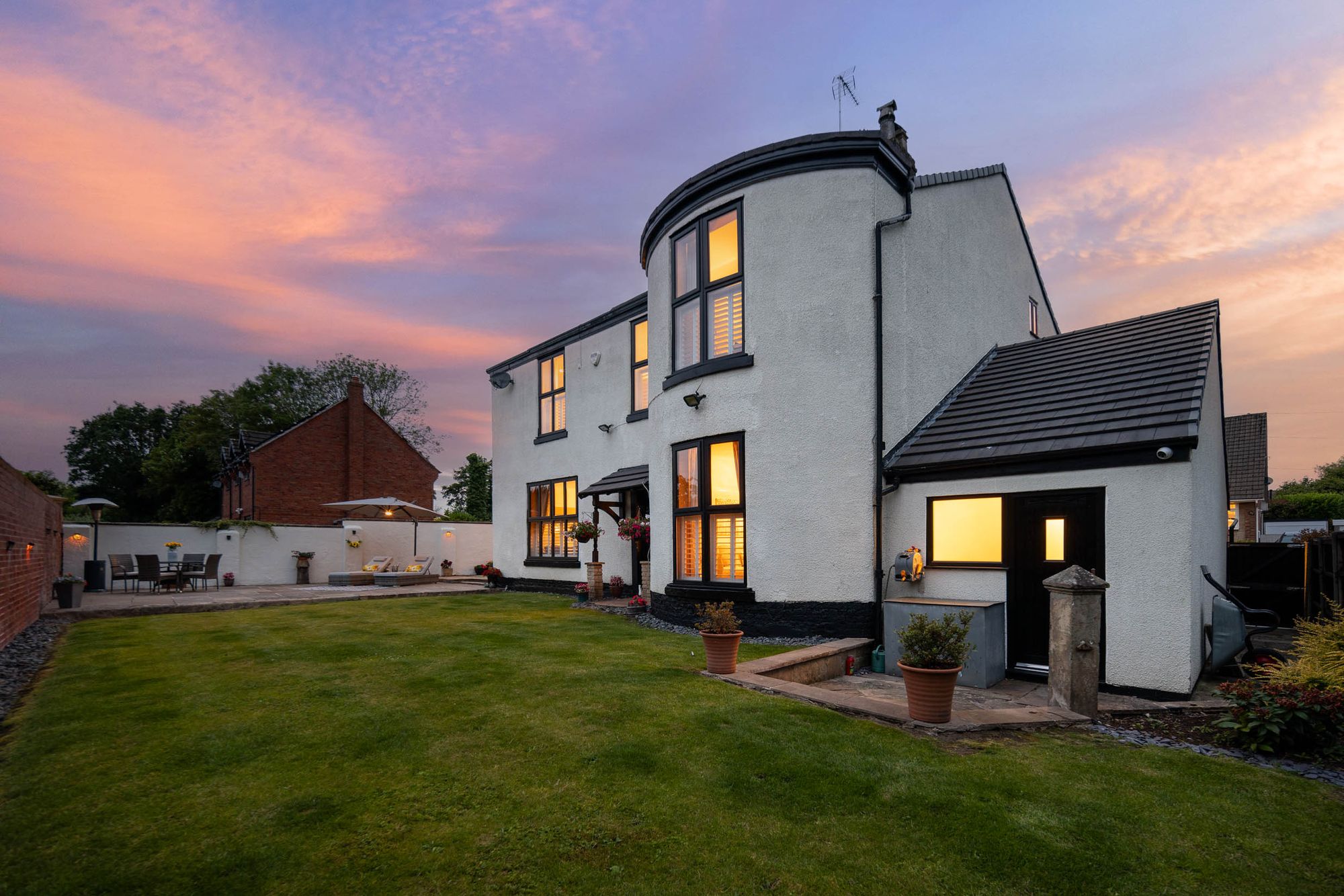 6 bed house for sale in Vicars Hall Lane, Manchester  - Property Image 50