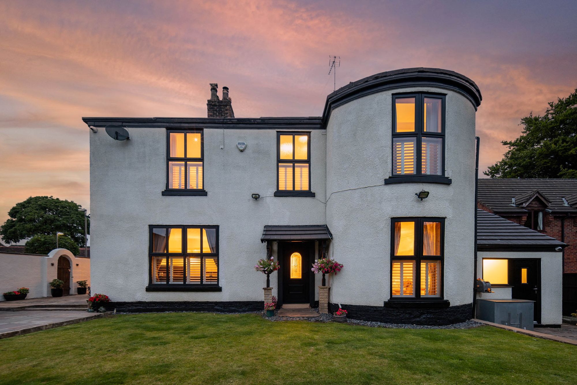 6 bed detached house for sale in Vicars Hall Lane, Manchester  - Property Image 52