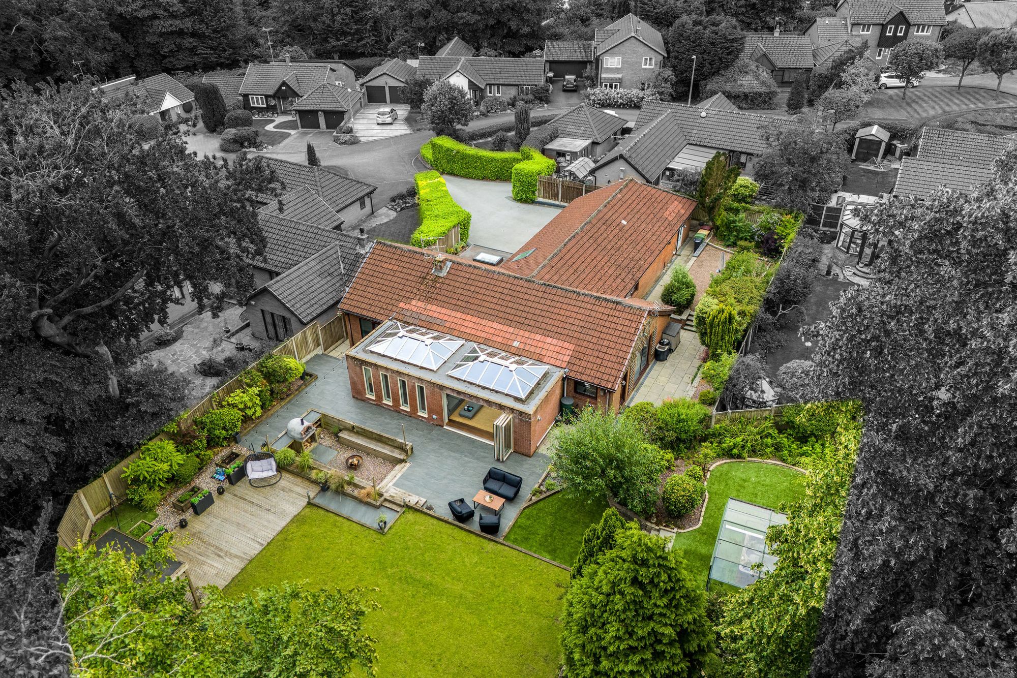 4 bed bungalow for sale in Alder Grove, Bolton 5