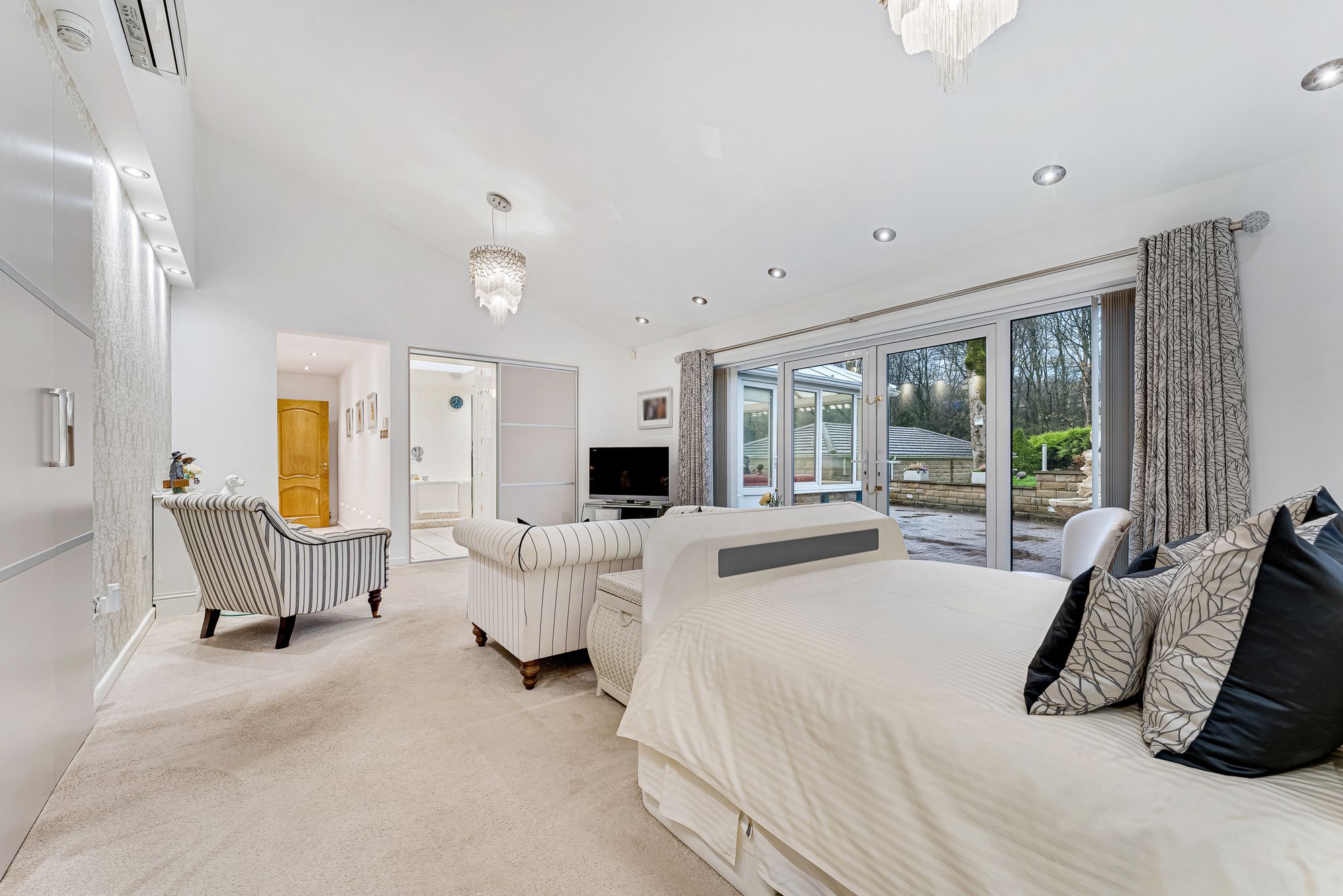 4 bed detached house for sale in Holme Lane, Rossendale 23