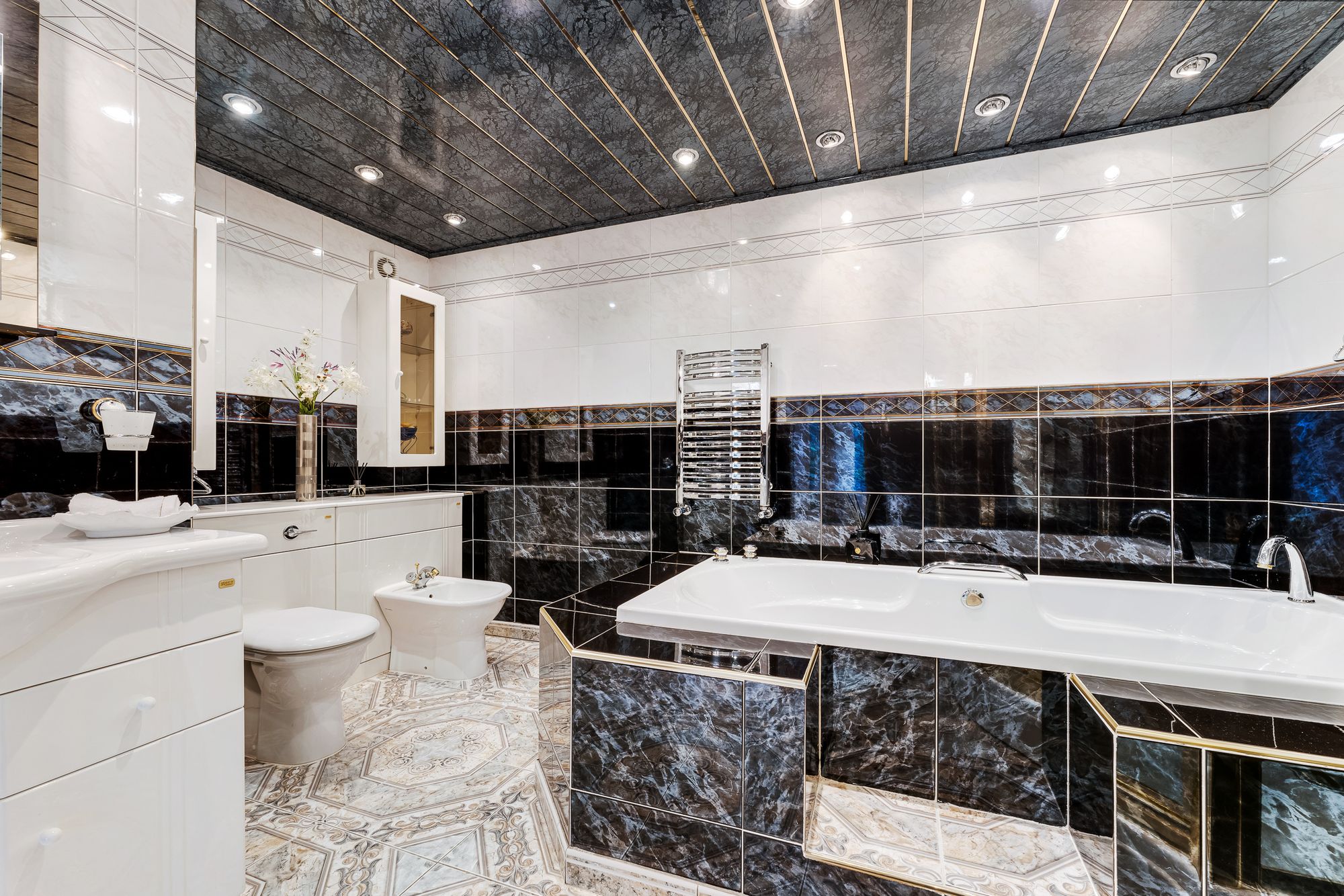 4 bed detached house for sale in Holme Lane, Rossendale 35