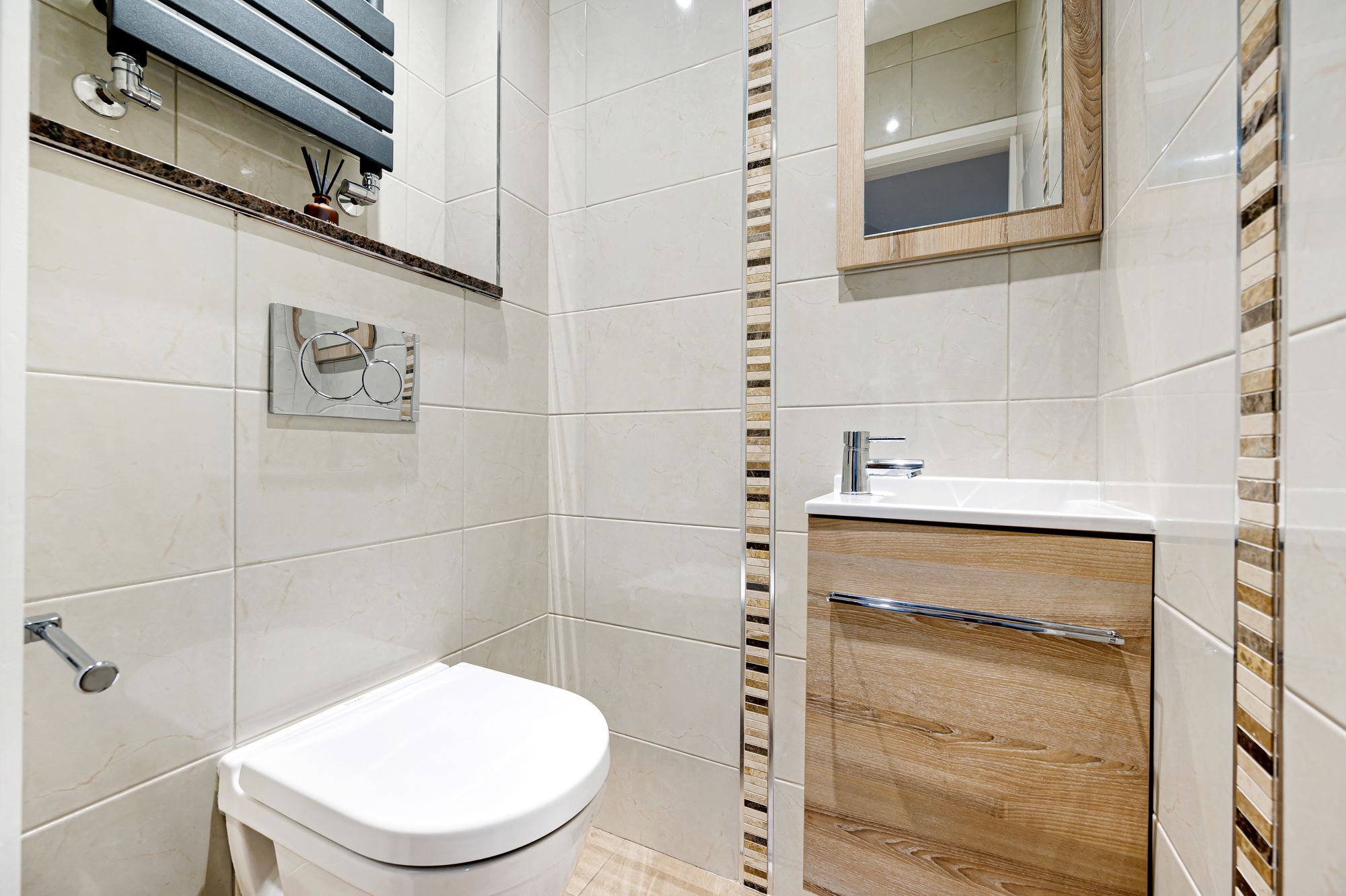 4 bed detached bungalow for sale in Manchester Road, Bury 35