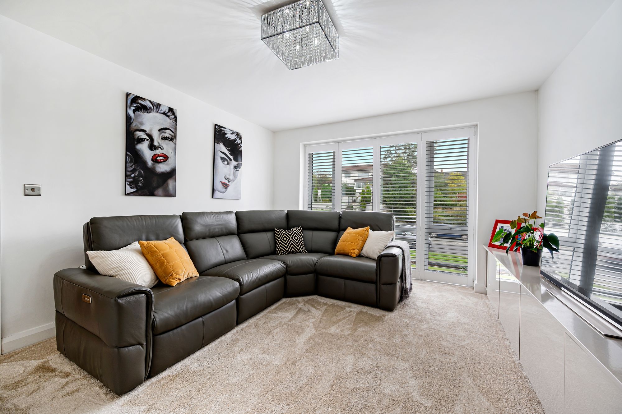 4 bed detached bungalow for sale in Manchester Road, Bury 10