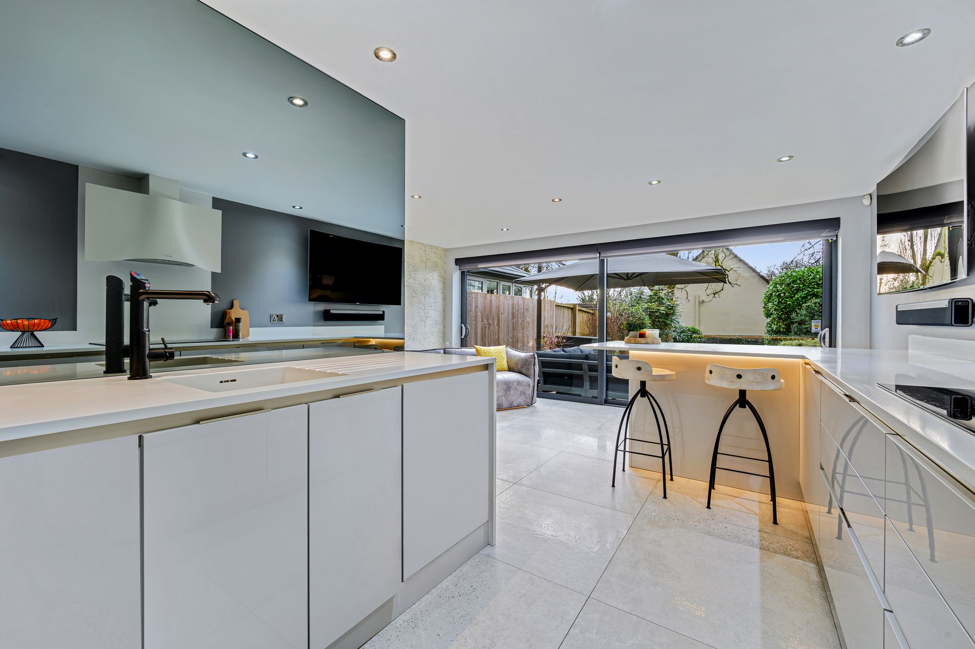 4 bed end of terrace house for sale in Greenmount Close, Bolton 10