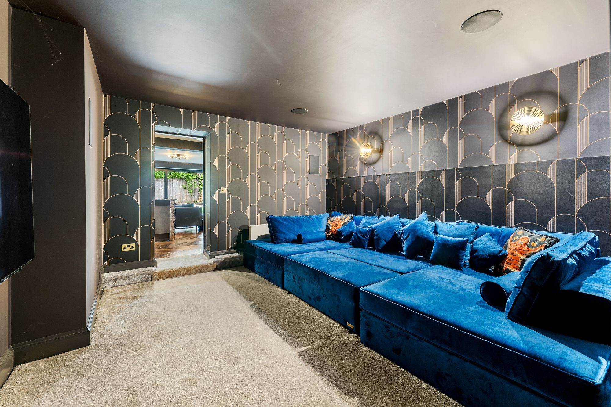 6 bed detached house for sale in Lowther Road, Manchester  - Property Image 27