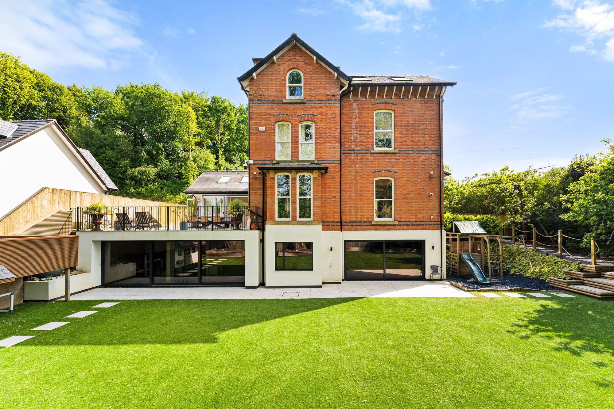 6 bed detached house for sale in Lowther Road, Manchester  - Property Image 4