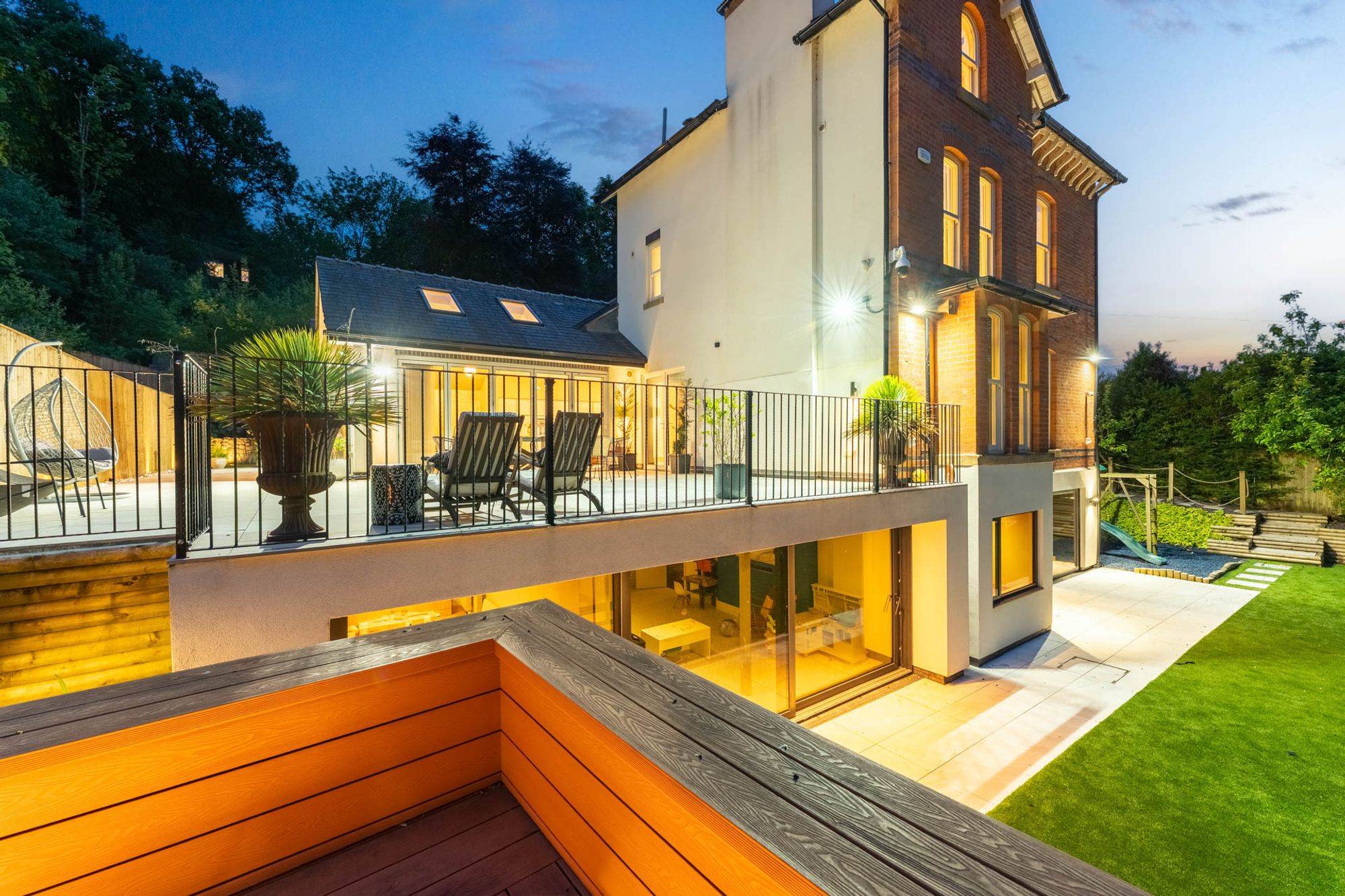 6 bed detached house for sale in Lowther Road, Manchester  - Property Image 67