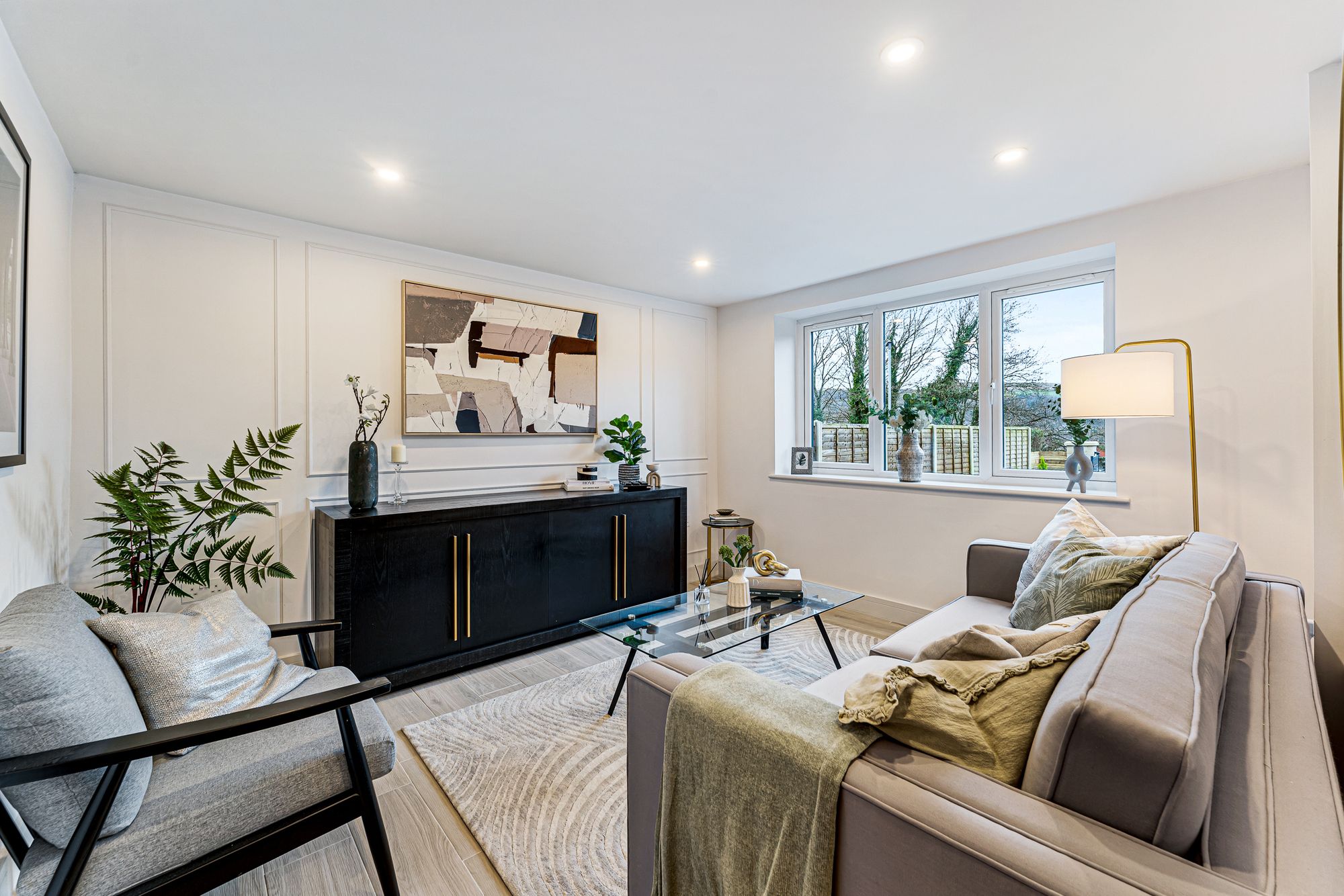 5 bed detached house for sale in Park Avenue, Bury 2