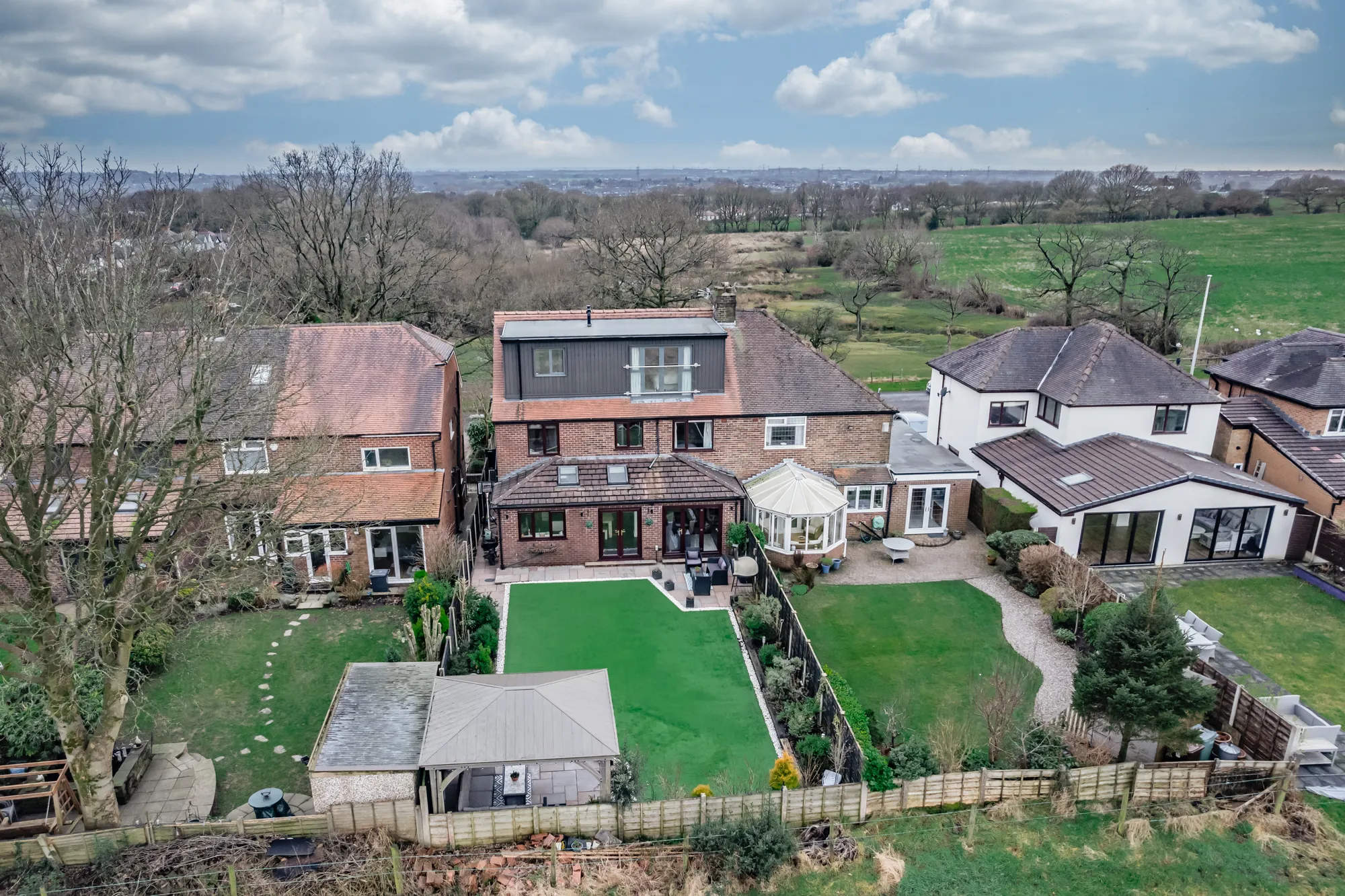 4 bed semi-detached house for sale in Higher Pitt Lane, Manchester  - Property Image 6