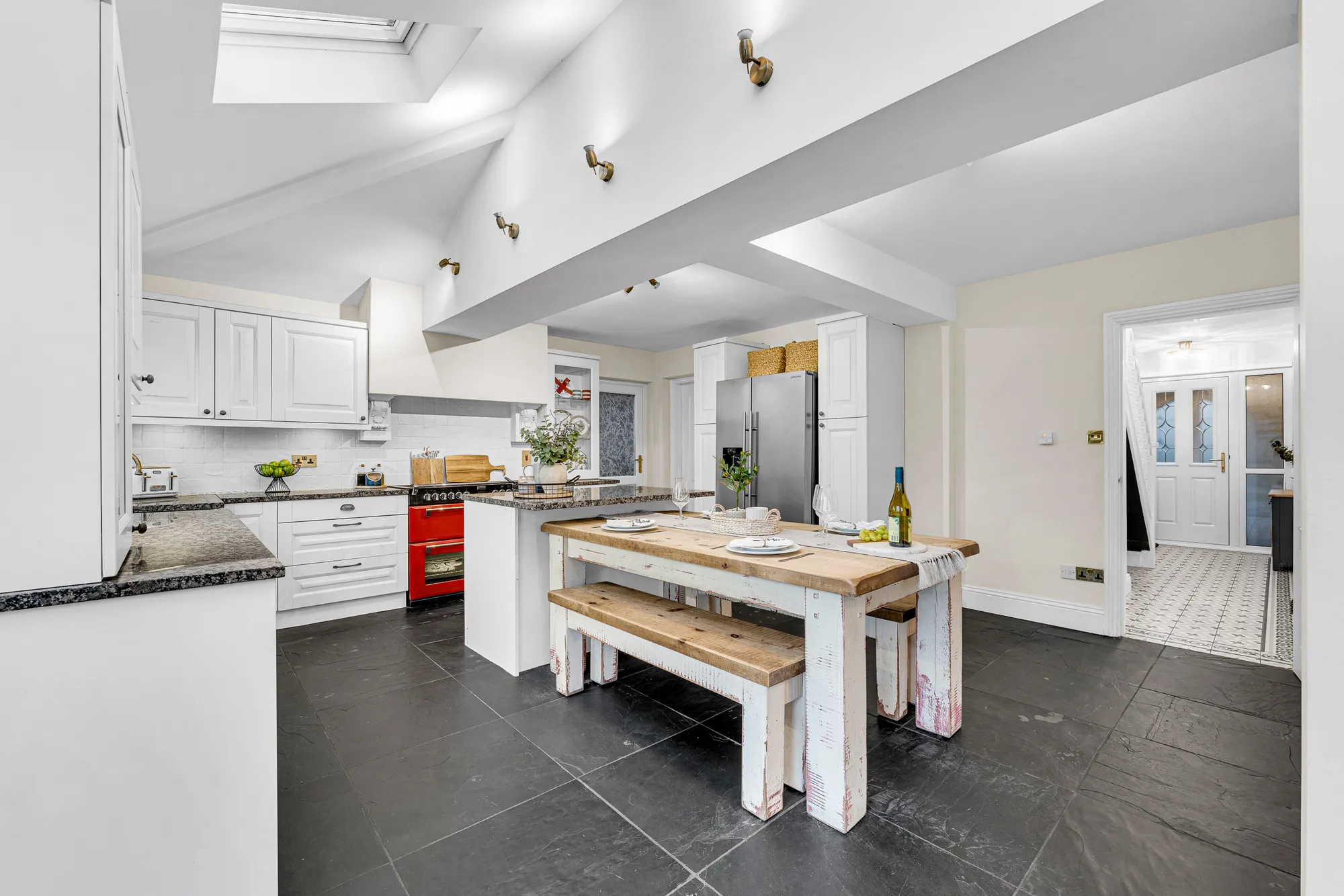 4 bed semi-detached house for sale in Higher Pitt Lane, Manchester  - Property Image 3