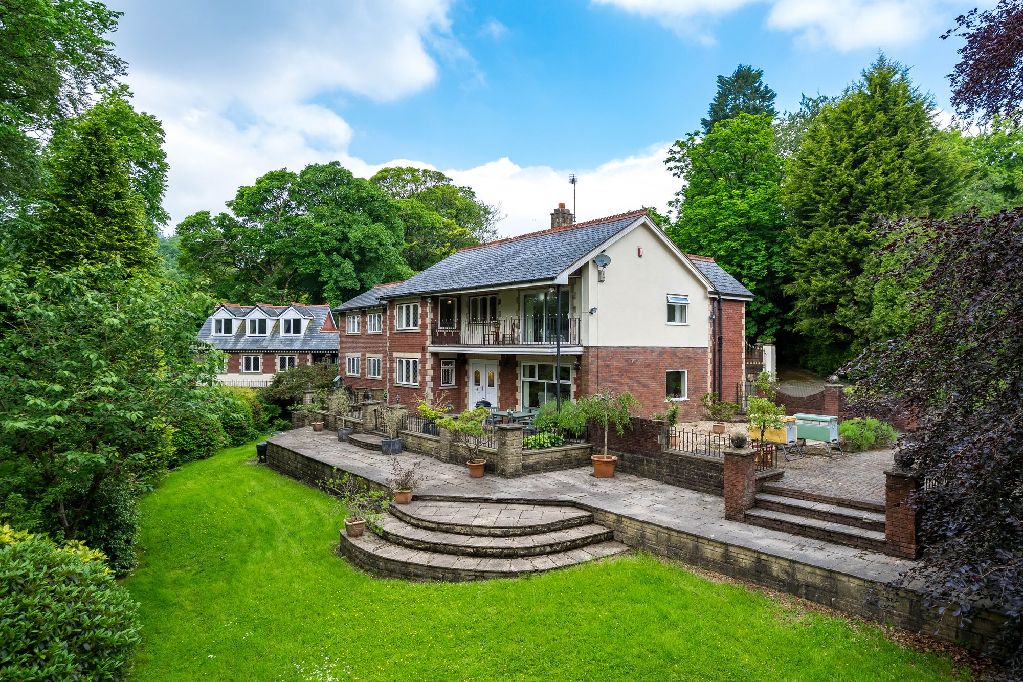 7 bed detached house for sale in Chorley New Road, Bolton - Property Image 1