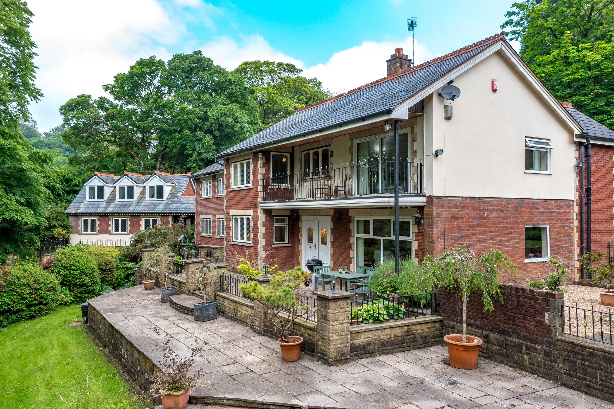 7 bed house for sale in Chorley New Road, Bolton  - Property Image 54