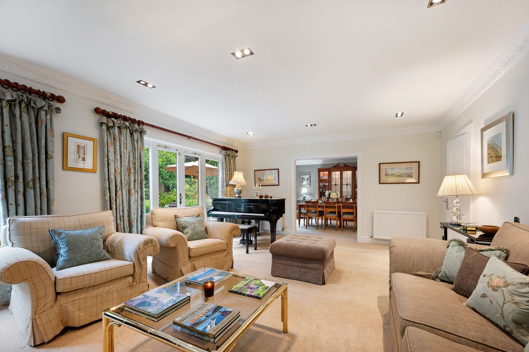 5 bed house for sale in New Hall Place, Bolton 2