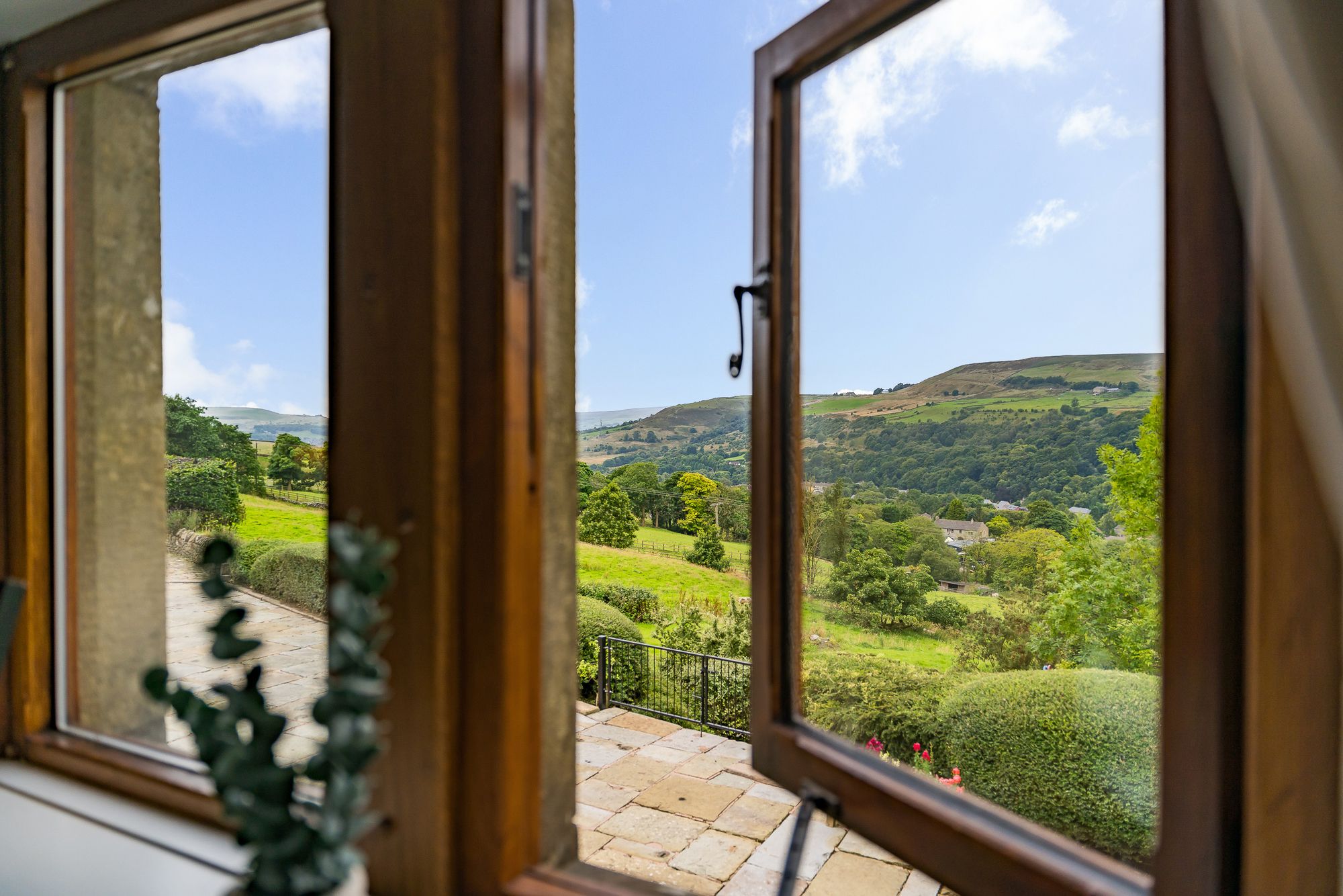 5 bed detached house for sale in Heightside Lane, Rossendale  - Property Image 39