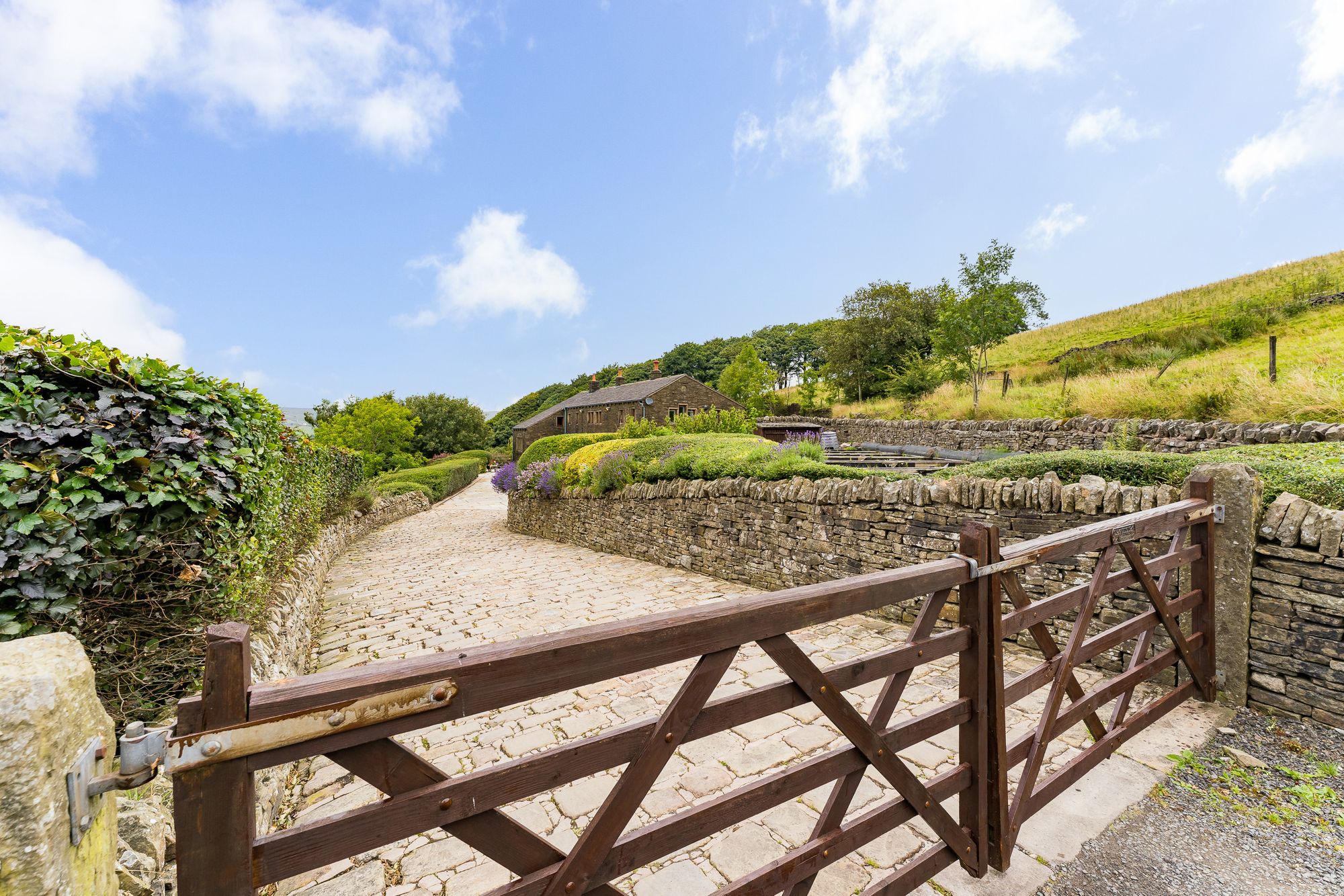 5 bed detached house for sale in Heightside Lane, Rossendale  - Property Image 46