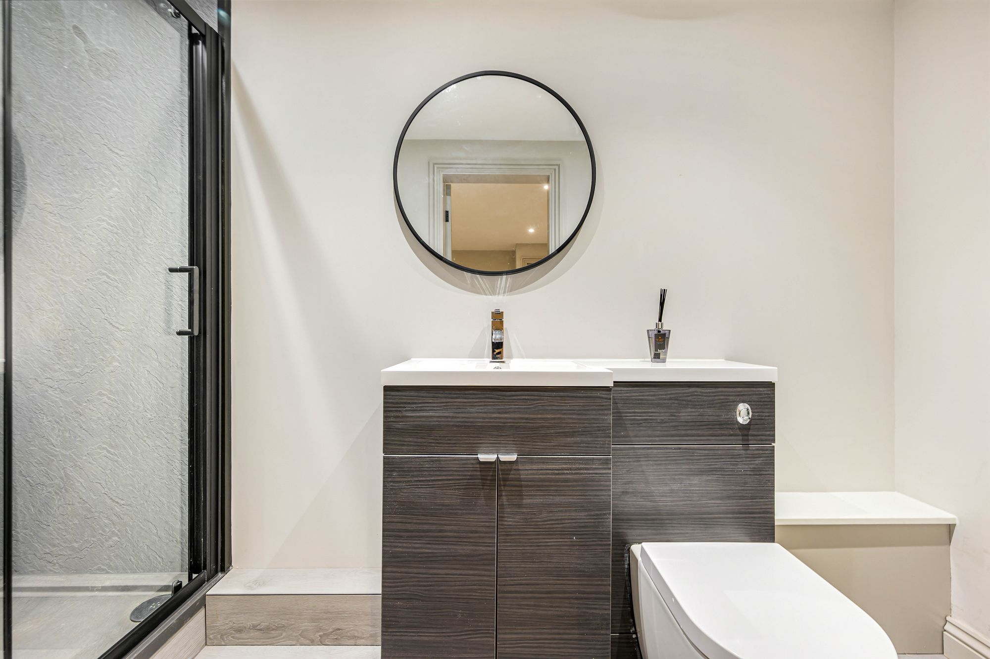 4 bed end of terrace house for sale in Bolton Road West, Bury 29