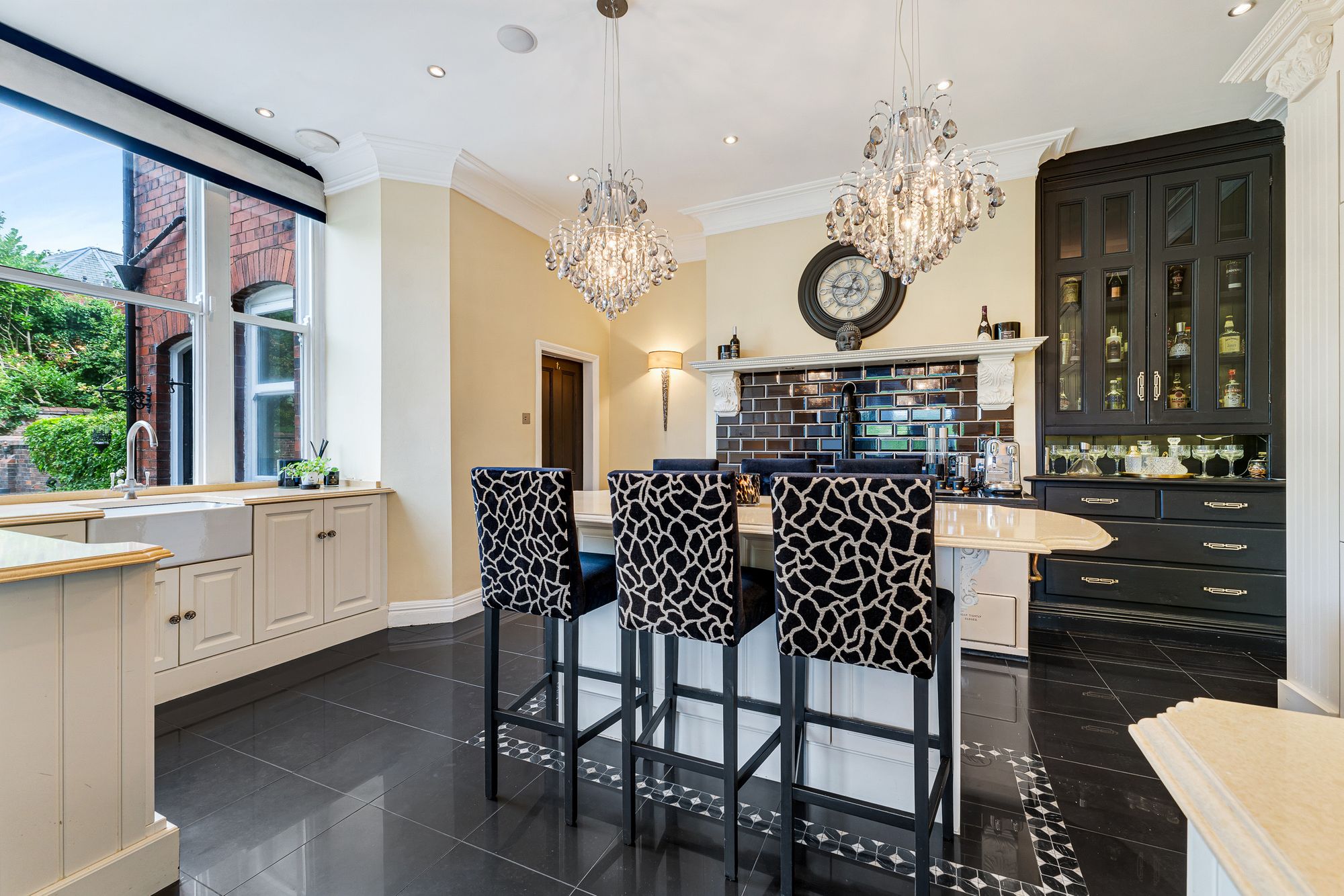 4 bed semi-detached house for sale in Chorley New Road, Bolton  - Property Image 10
