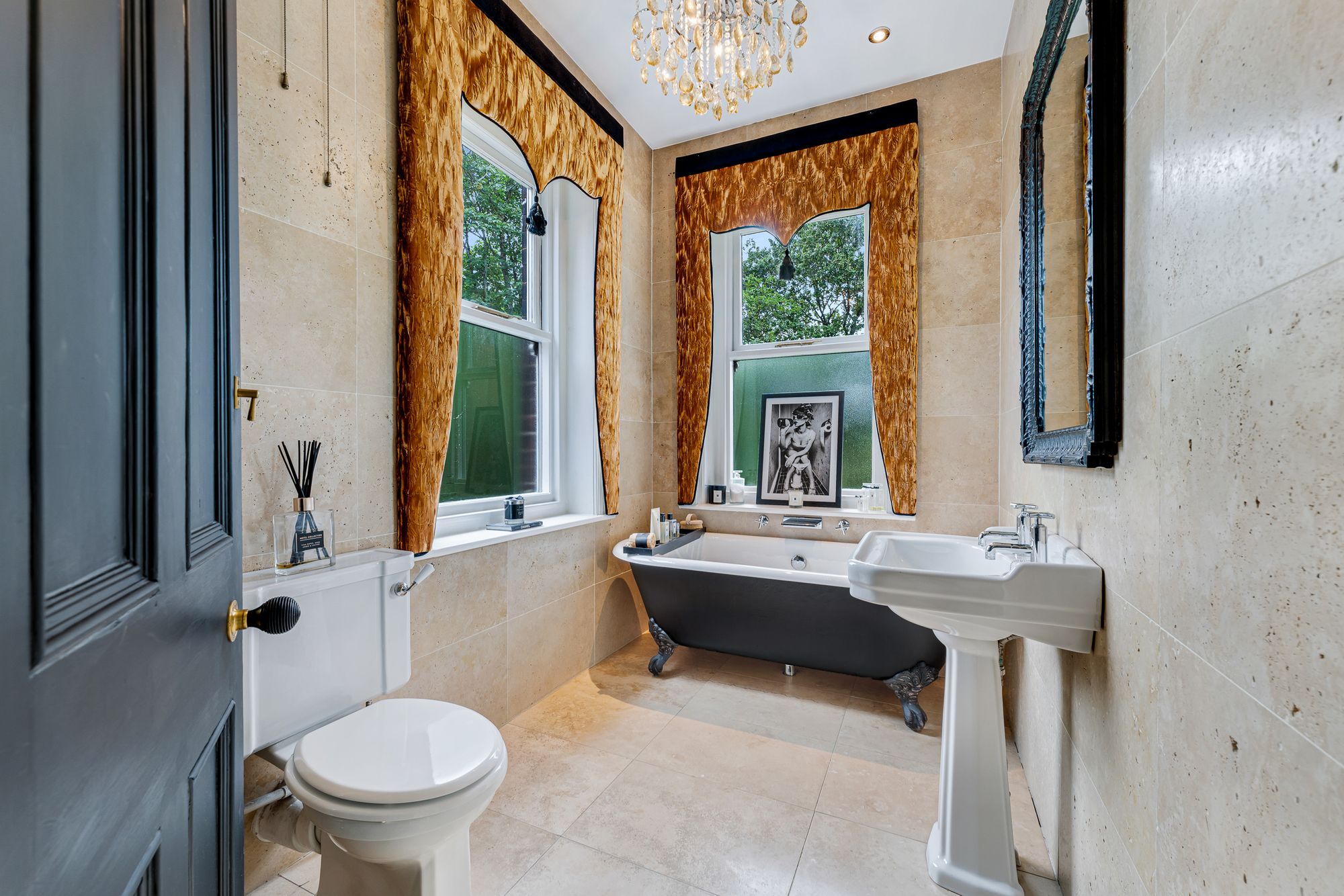 4 bed semi-detached house for sale in Chorley New Road, Bolton  - Property Image 35