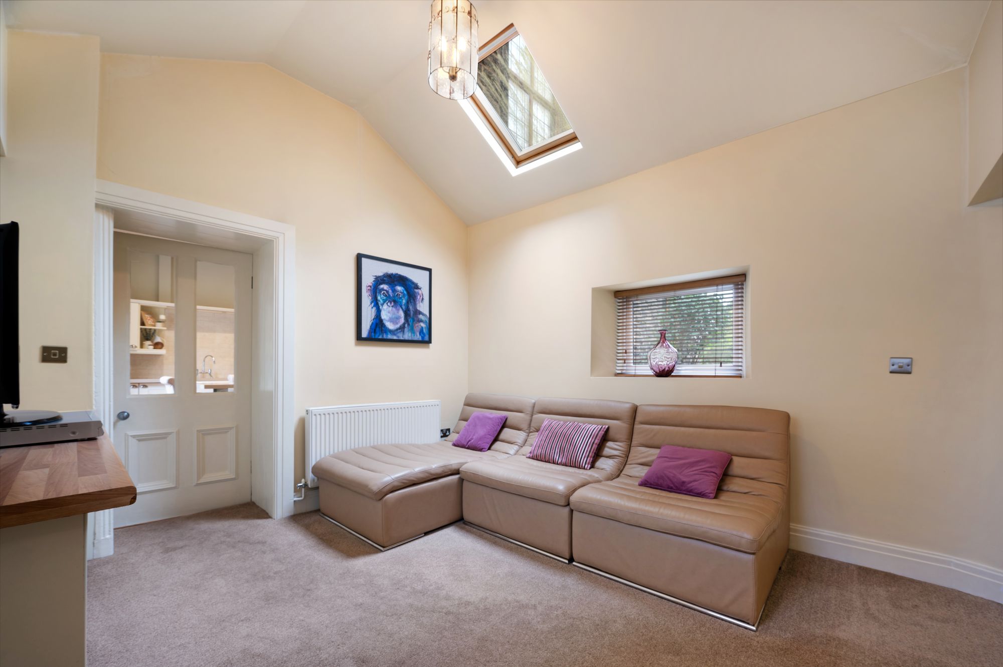 6 bed end of terrace house for sale in Burnley Road, Rossendale  - Property Image 16