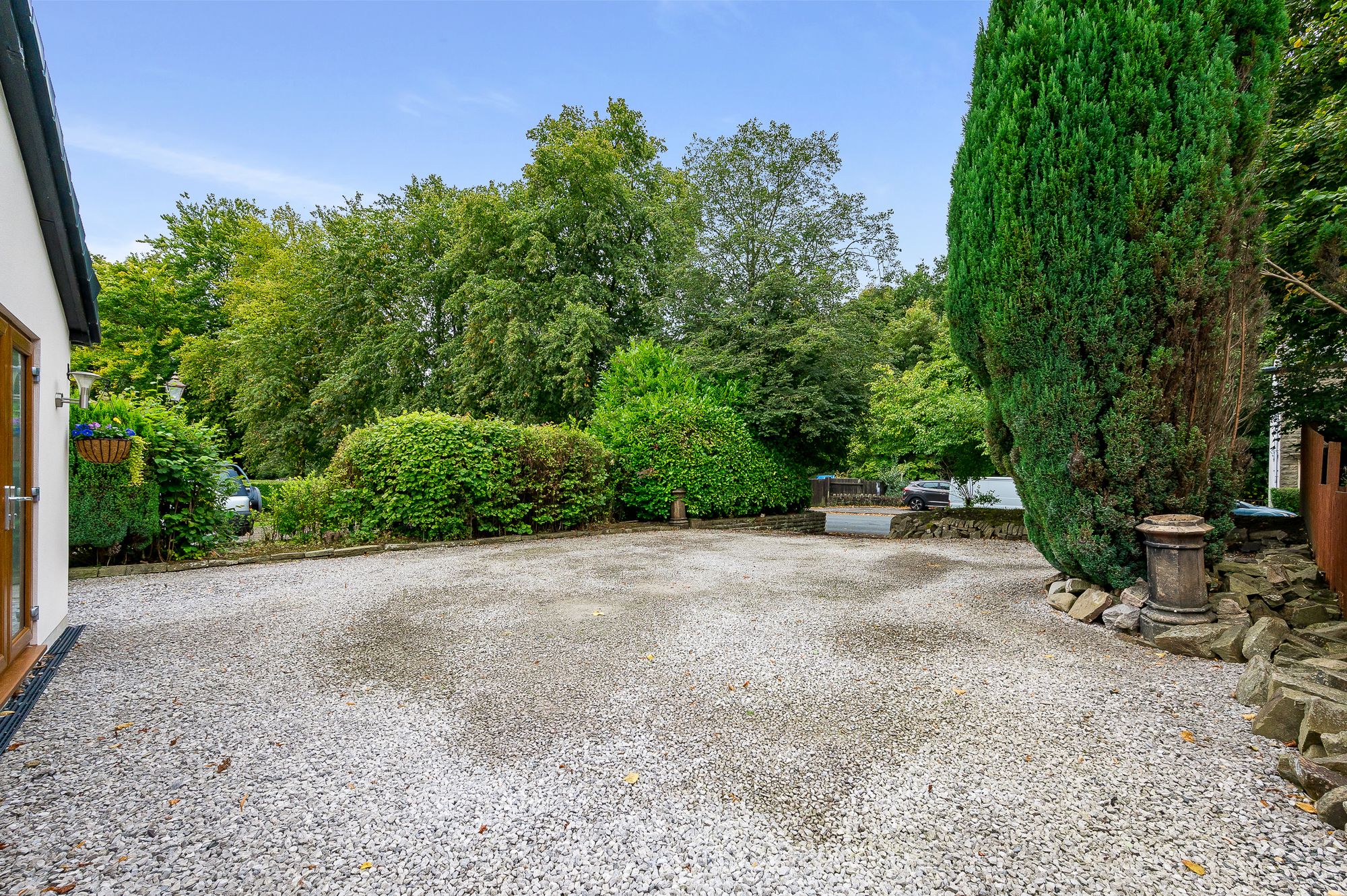 6 bed end of terrace house for sale in Burnley Road, Rossendale  - Property Image 51