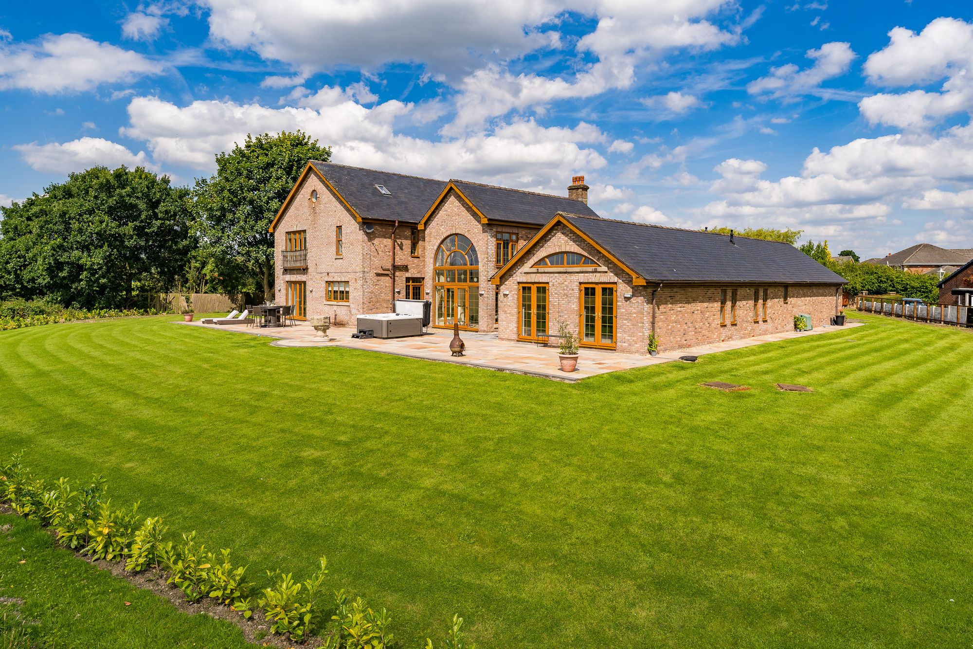 6 bed detached house for sale in Dobb Brow Road, Bolton  - Property Image 48