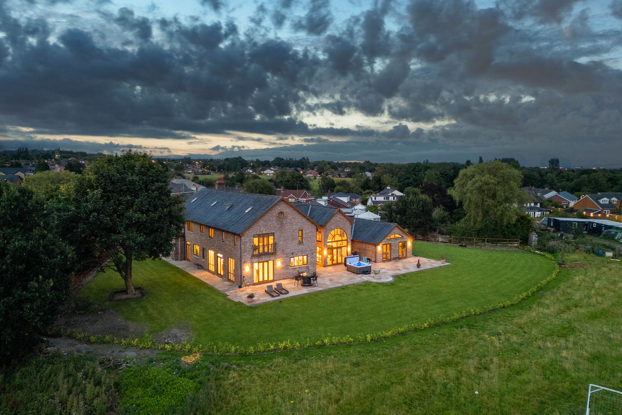 6 bed detached house for sale in Dobb Brow Road, Bolton  - Property Image 61