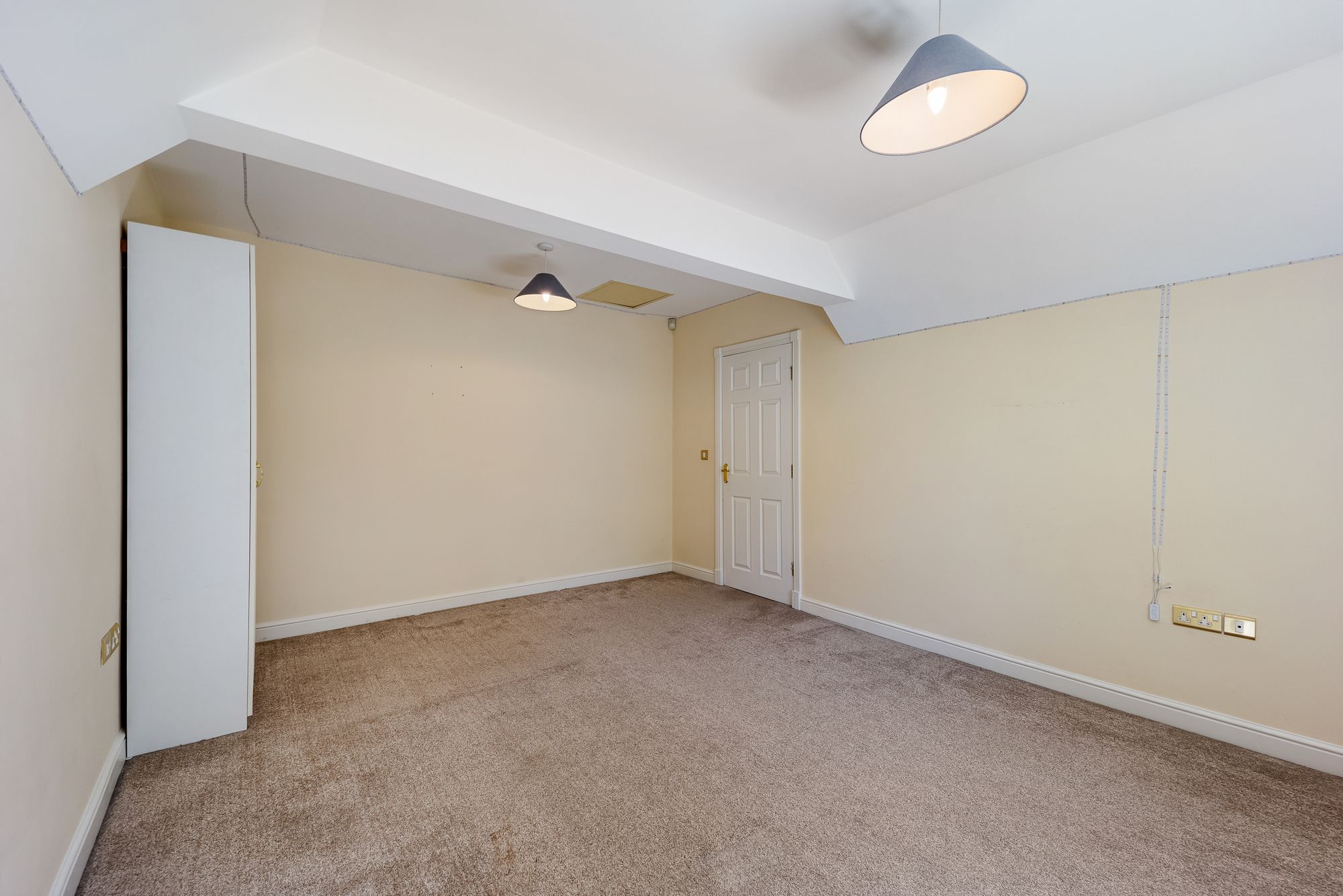 5 bed detached house for sale in Chorley New Road, Bolton 39