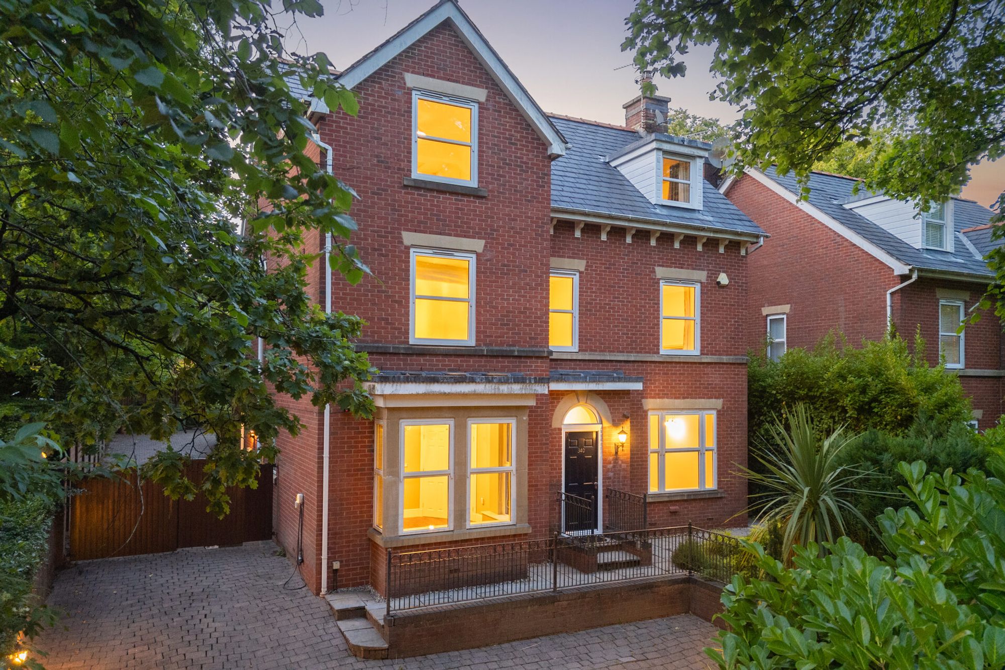 5 bed detached house for sale in Chorley New Road, Bolton 50