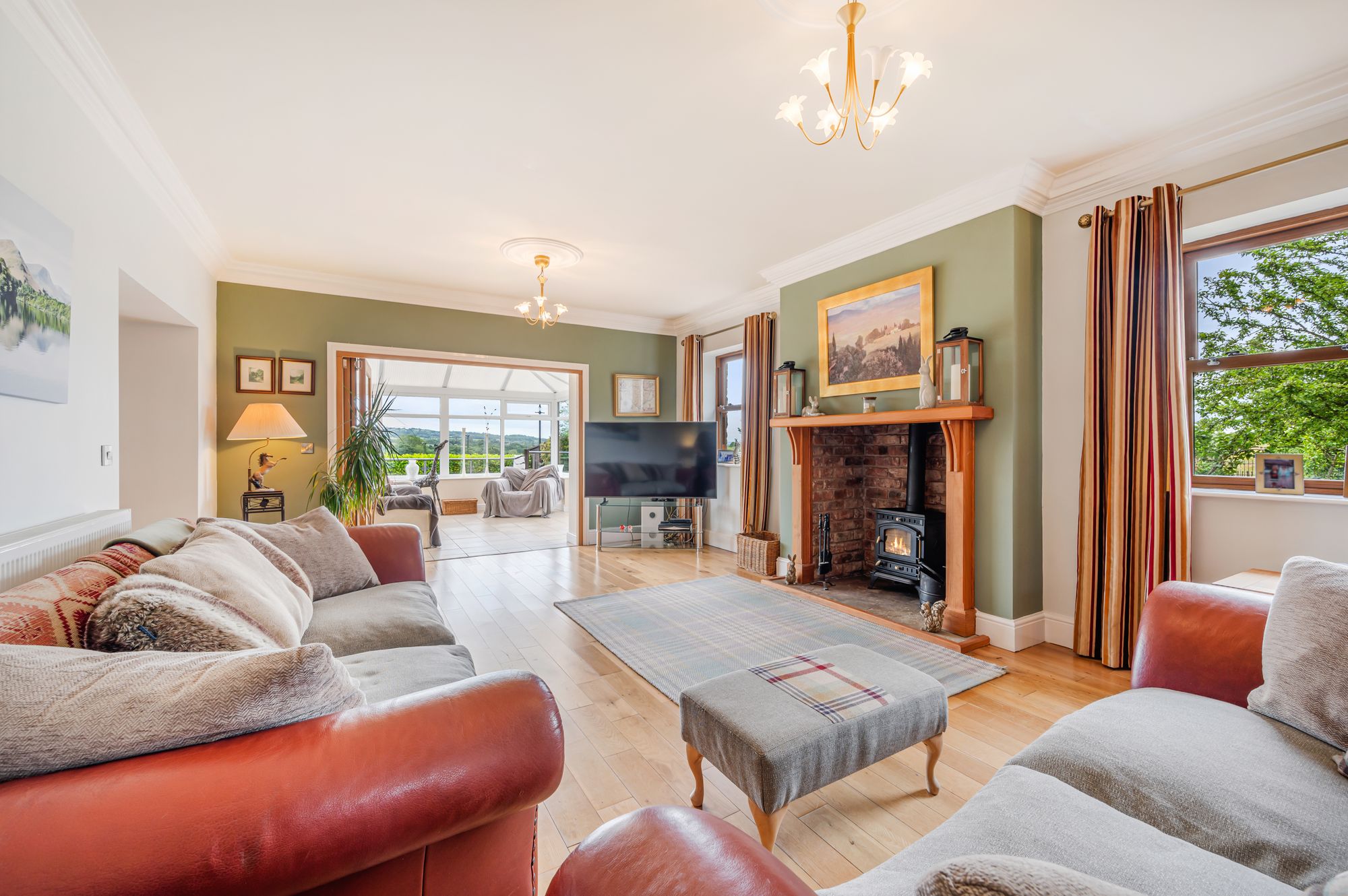 4 bed house for sale in Higher Summerseat, Bury  - Property Image 16