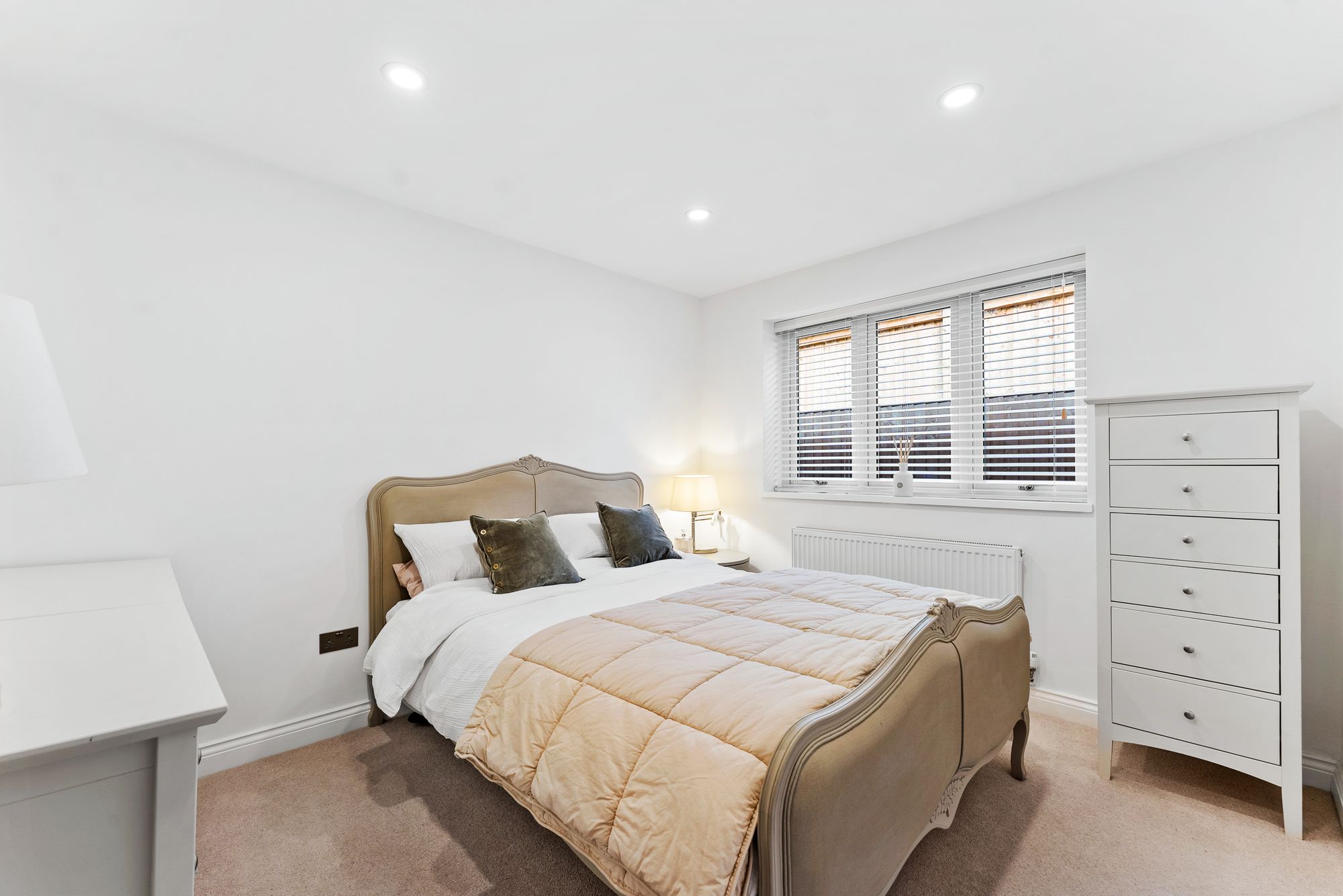 3 bed detached bungalow for sale in Dales Lane, Manchester 39