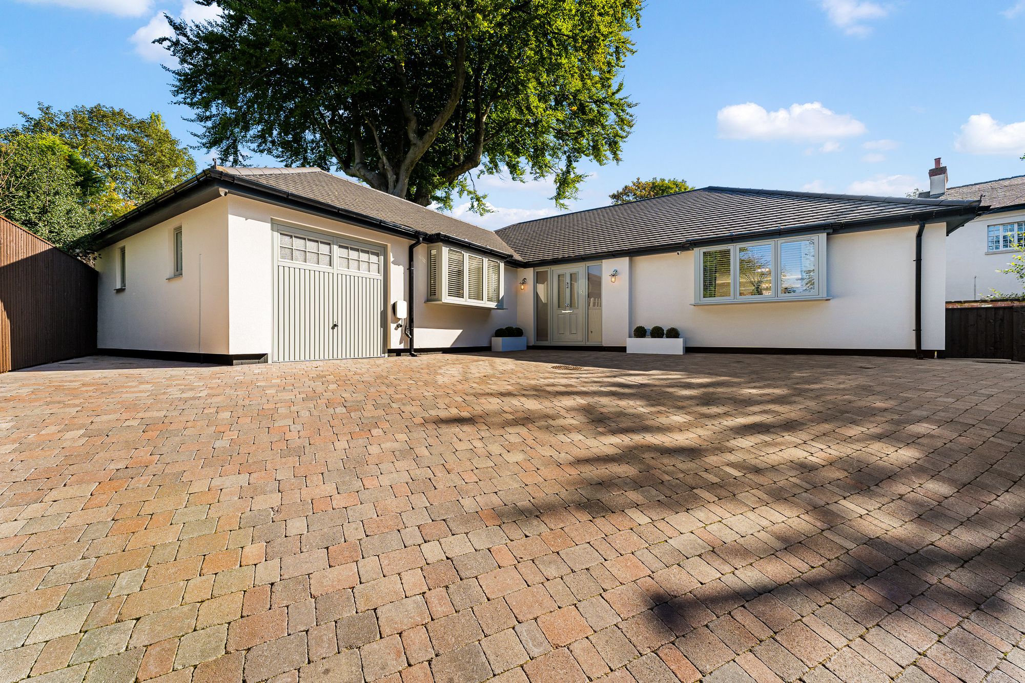 3 bed detached bungalow for sale in Dales Lane, Manchester 53
